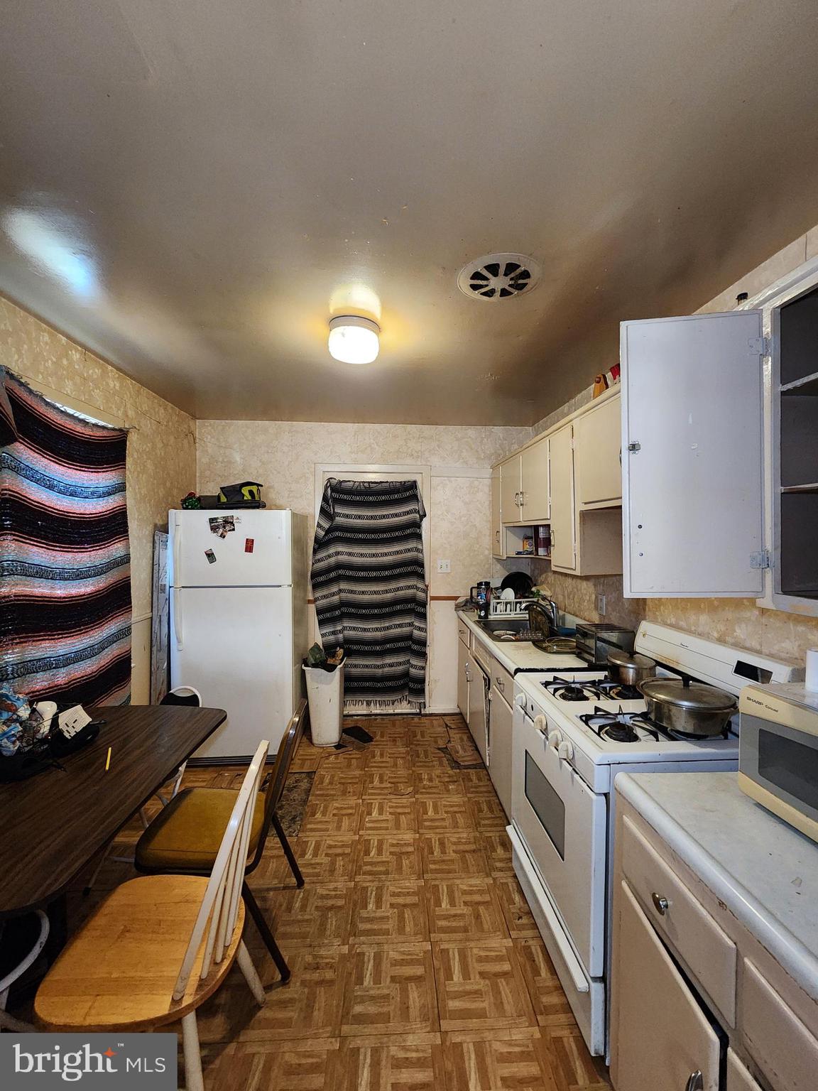 ROCKCREST - Residential