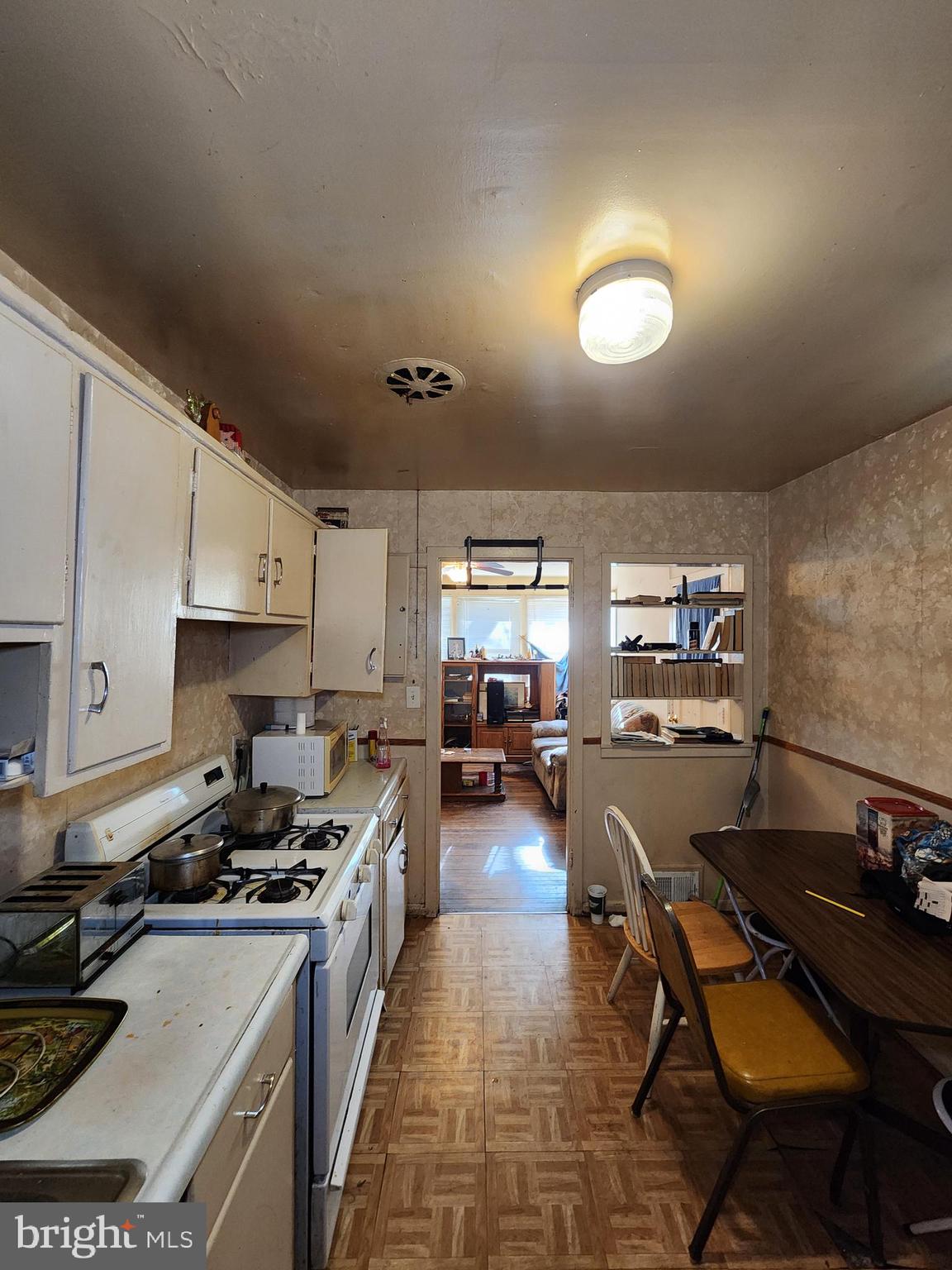 ROCKCREST - Residential