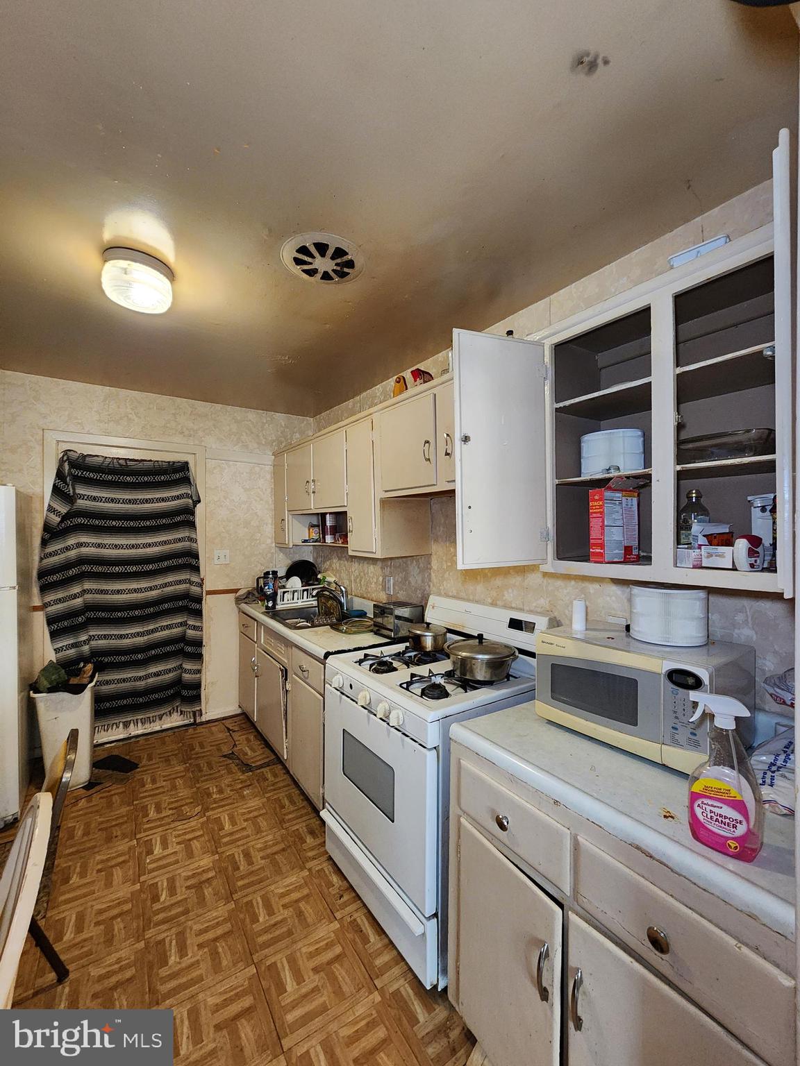 ROCKCREST - Residential