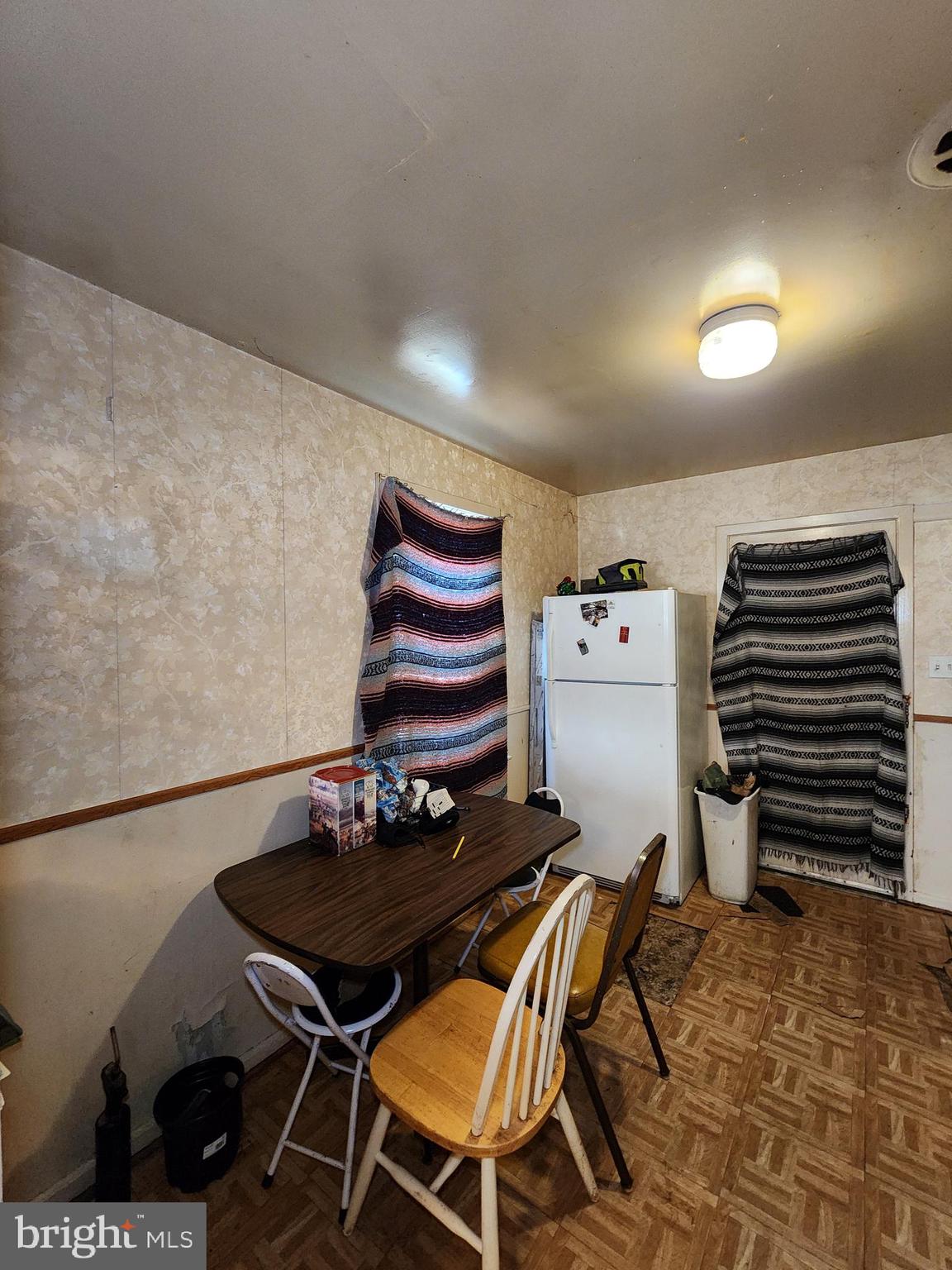 ROCKCREST - Residential