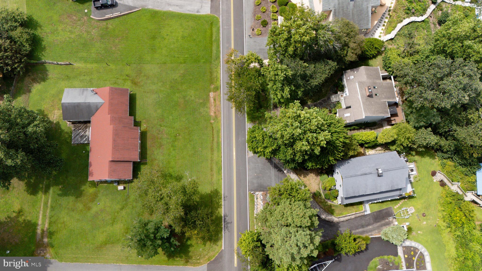 CHESAPEAKE ISLE - Residential