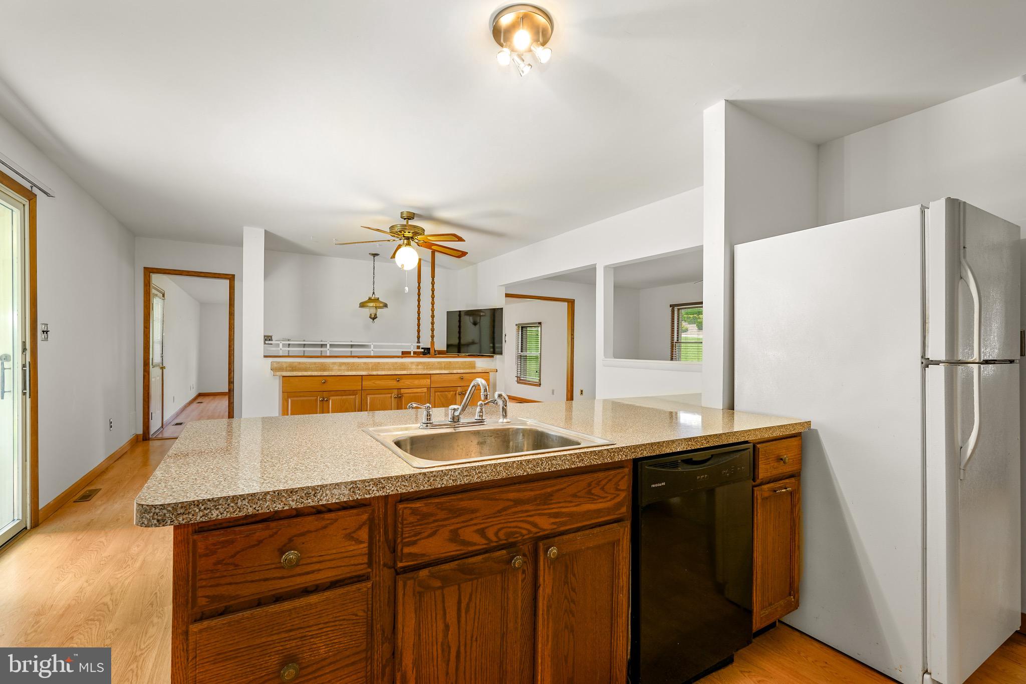 CHESAPEAKE ISLE - Residential