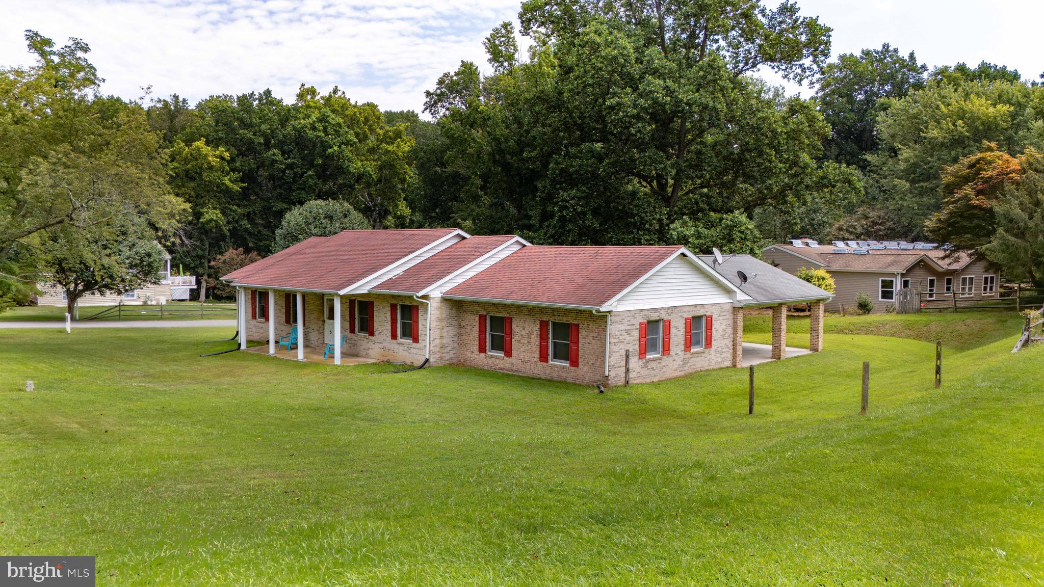 CHESAPEAKE ISLE - Residential
