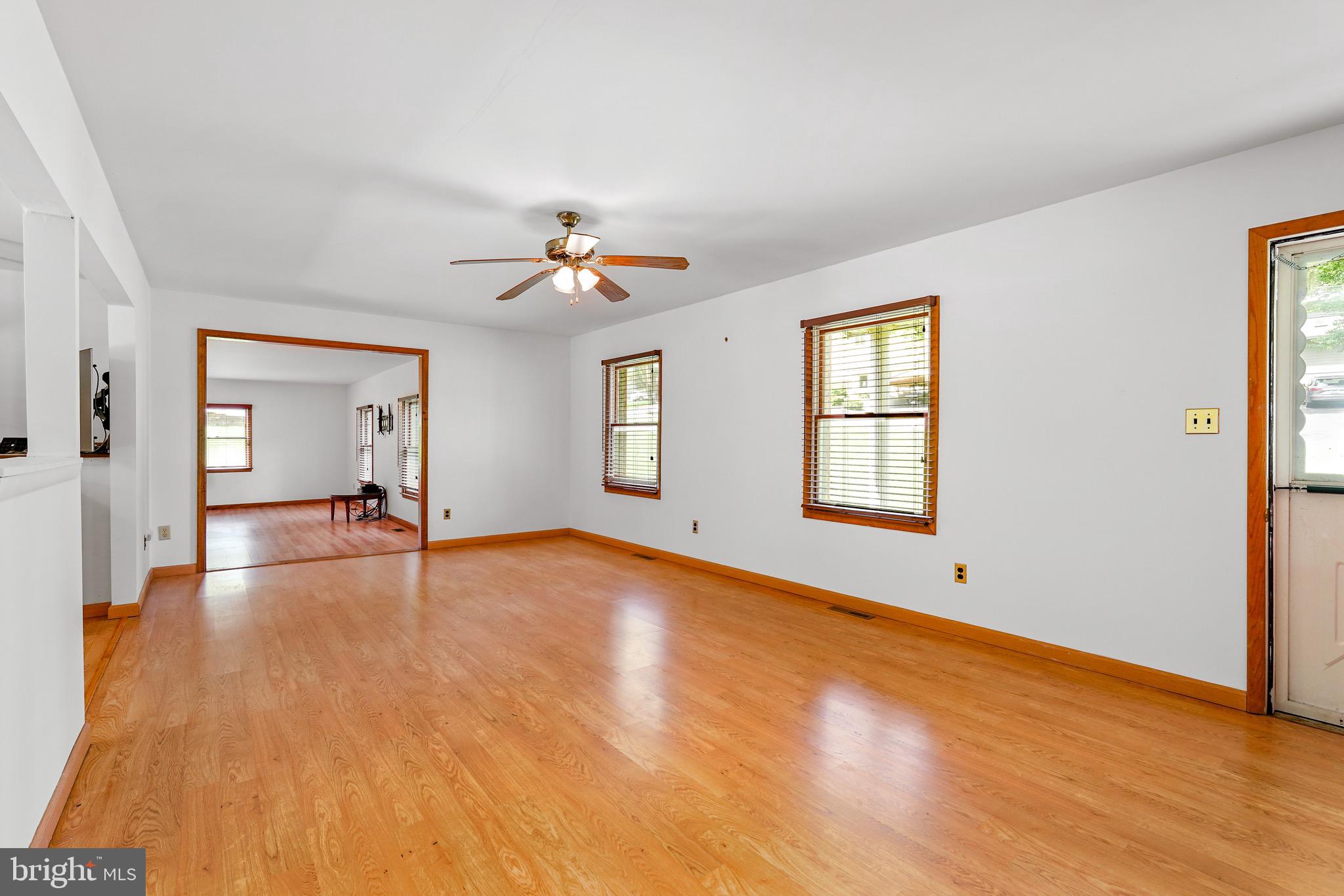 CHESAPEAKE ISLE - Residential