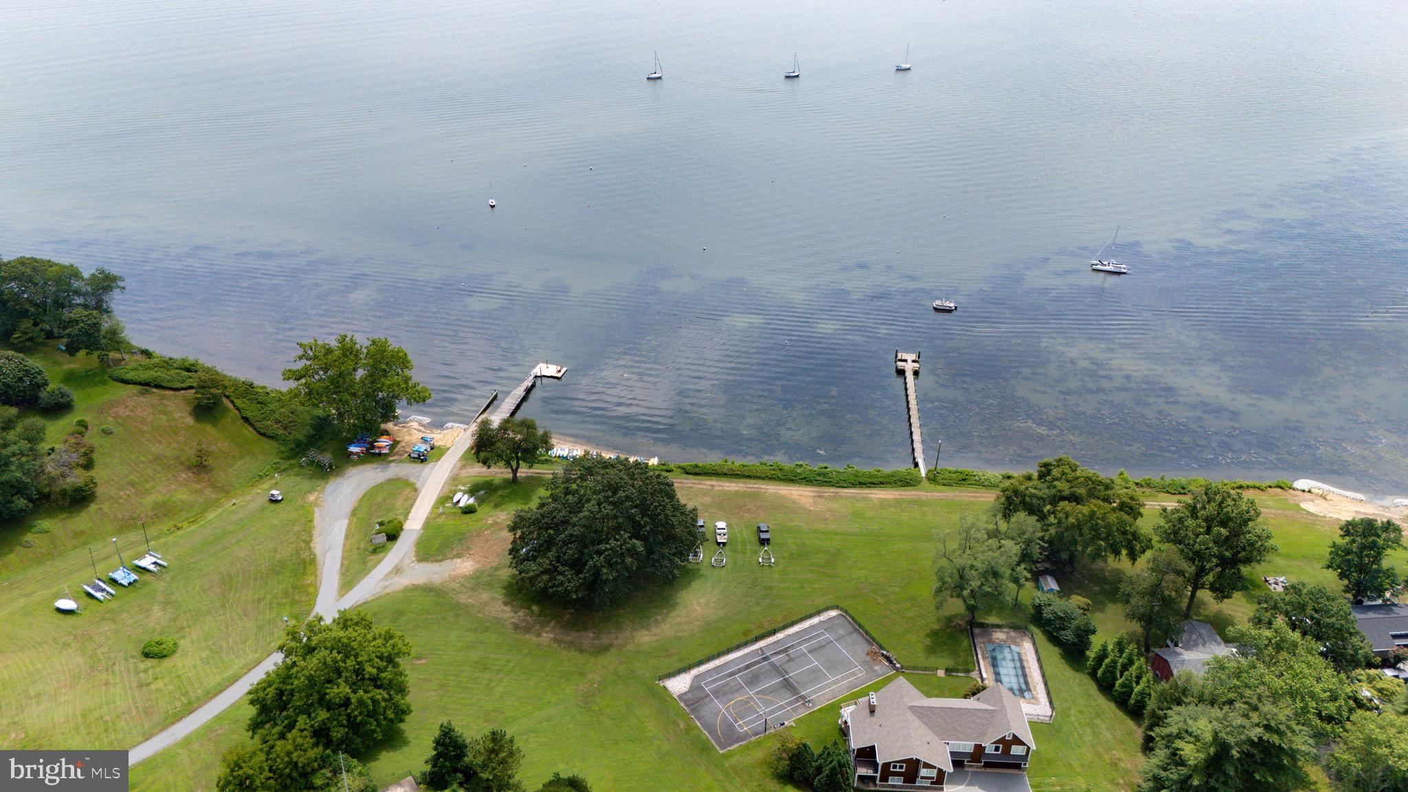 CHESAPEAKE ISLE - Residential