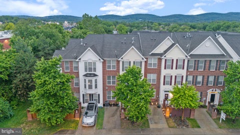 Townhouse For Sale - 114 Featherstone Place<br/> Frederick County, FREDERICK, MD 21702