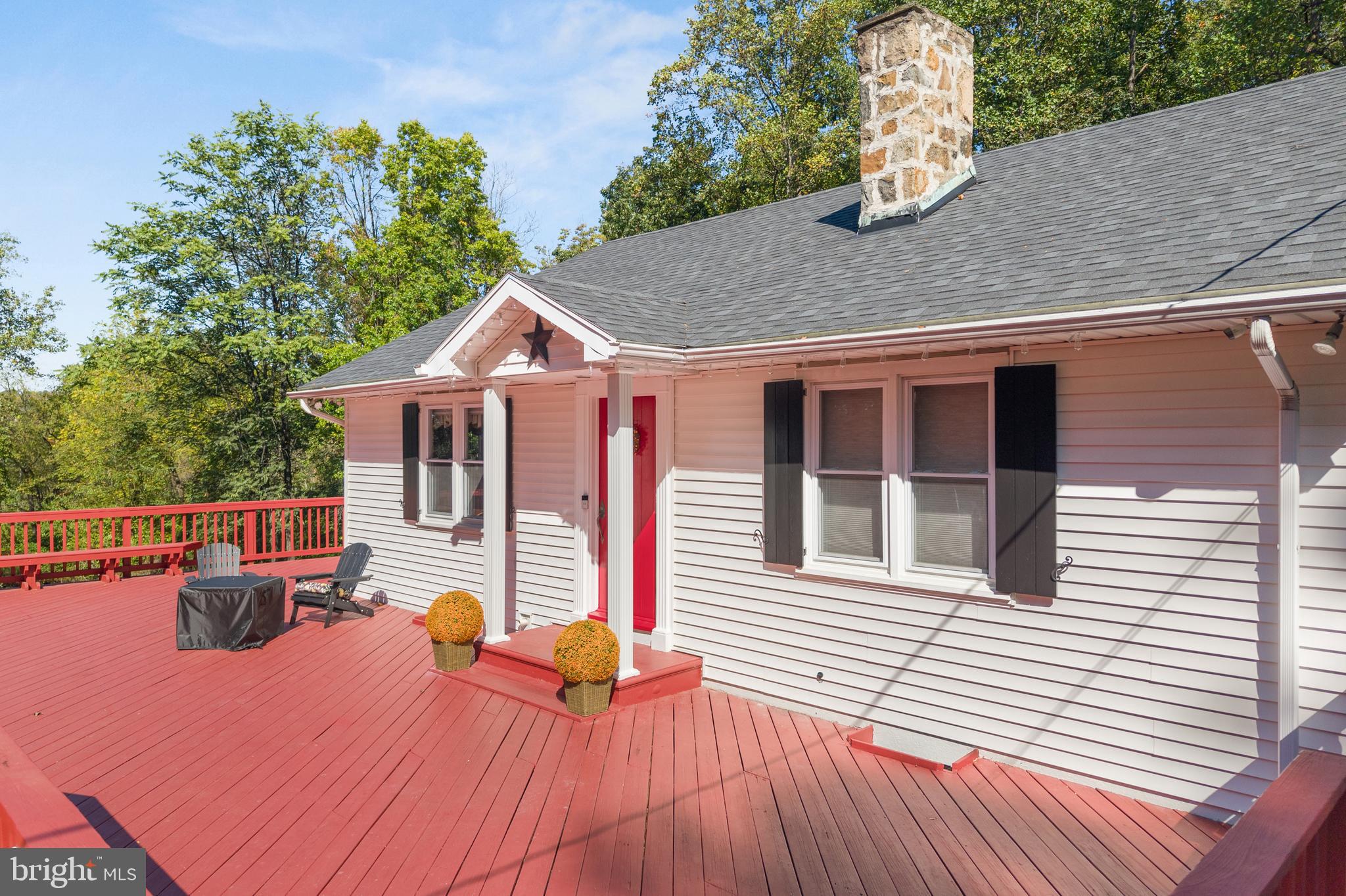 2331 S FILBERT STREET