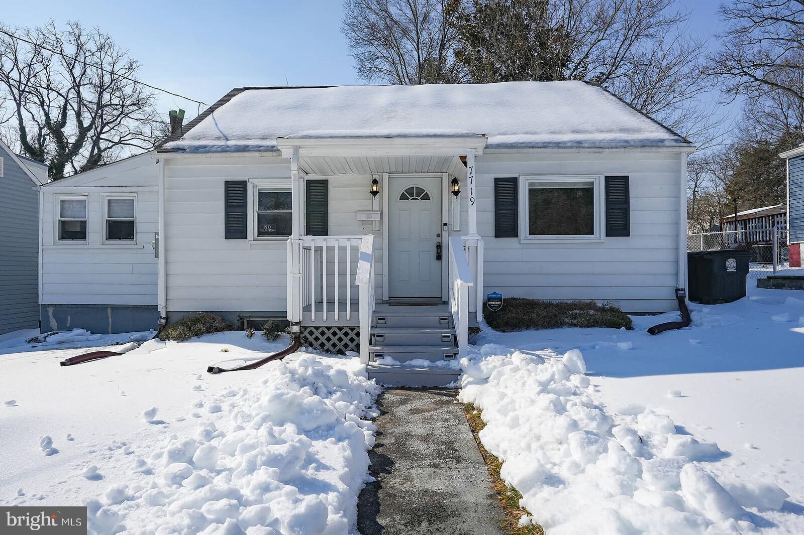 WEST LANHAM HILLS - Residential