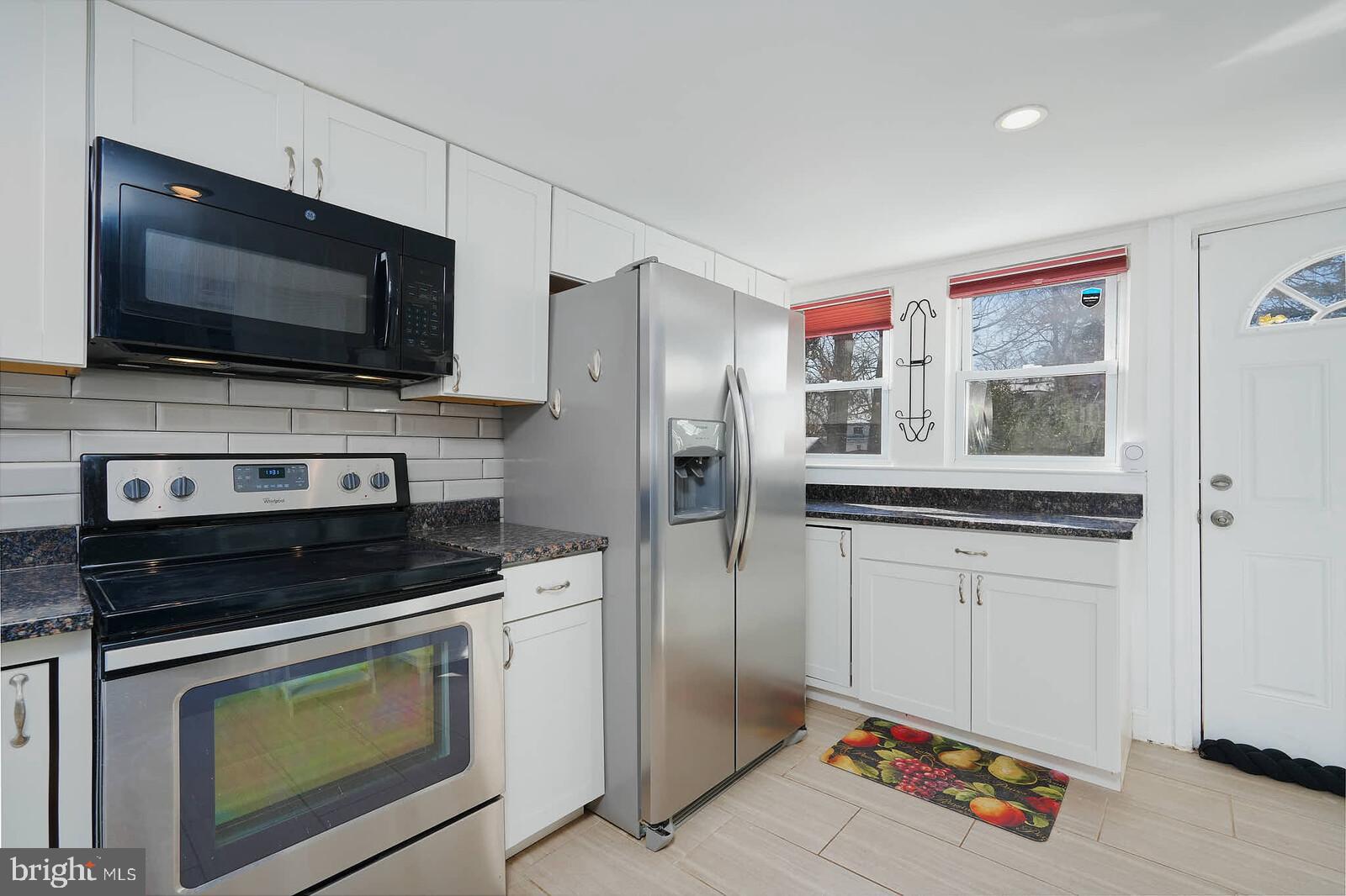 WEST LANHAM HILLS - Residential