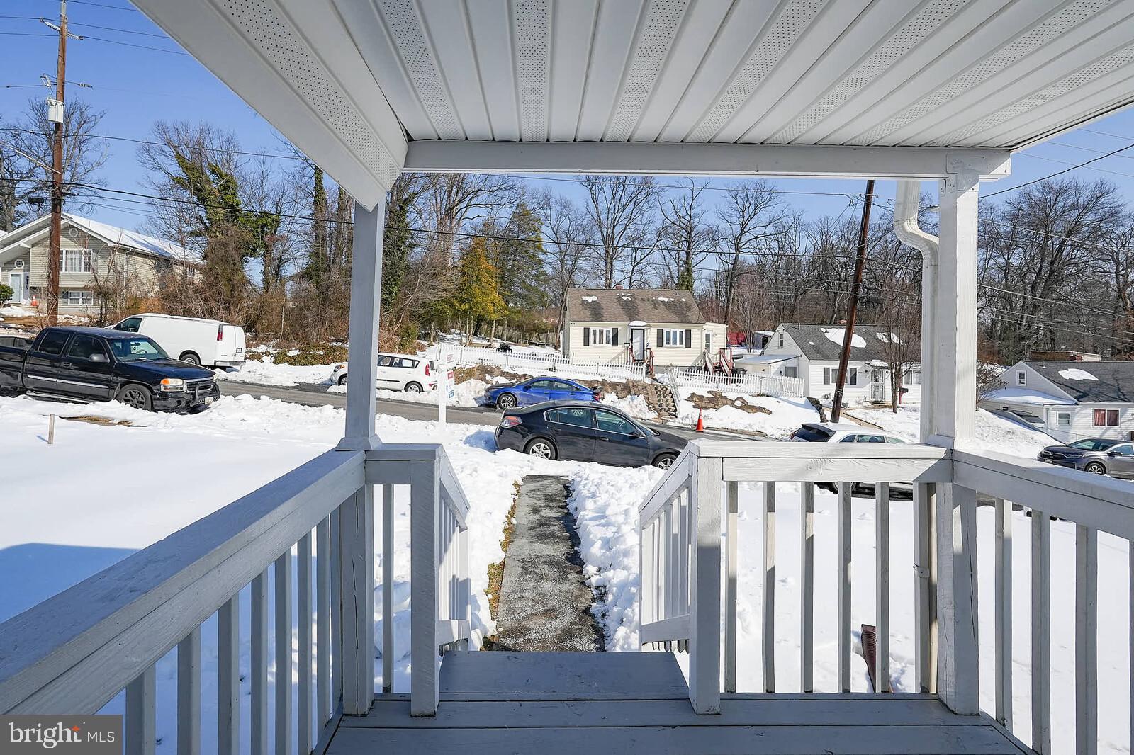 WEST LANHAM HILLS - Residential