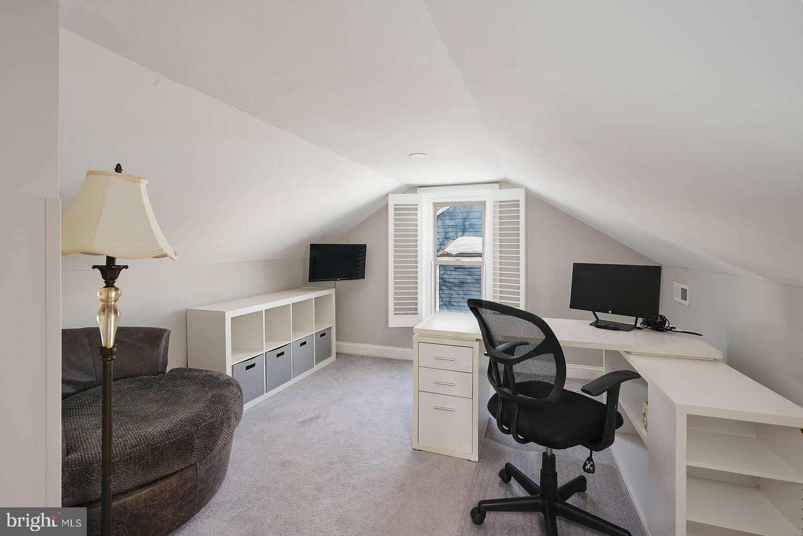 WEST LANHAM HILLS - Residential