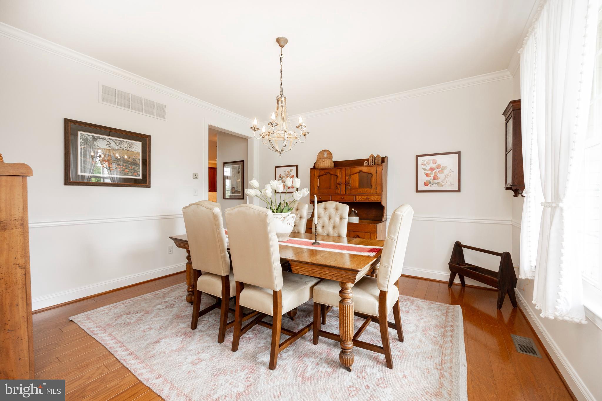 EAGLES PEAK - Residential