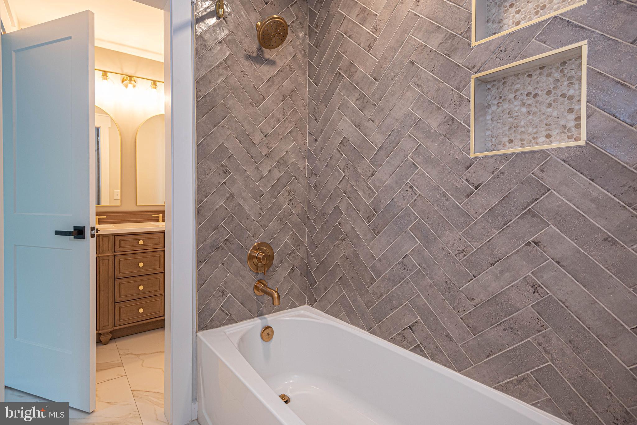 OCEAN PINES - HUNTINGTON - Residential