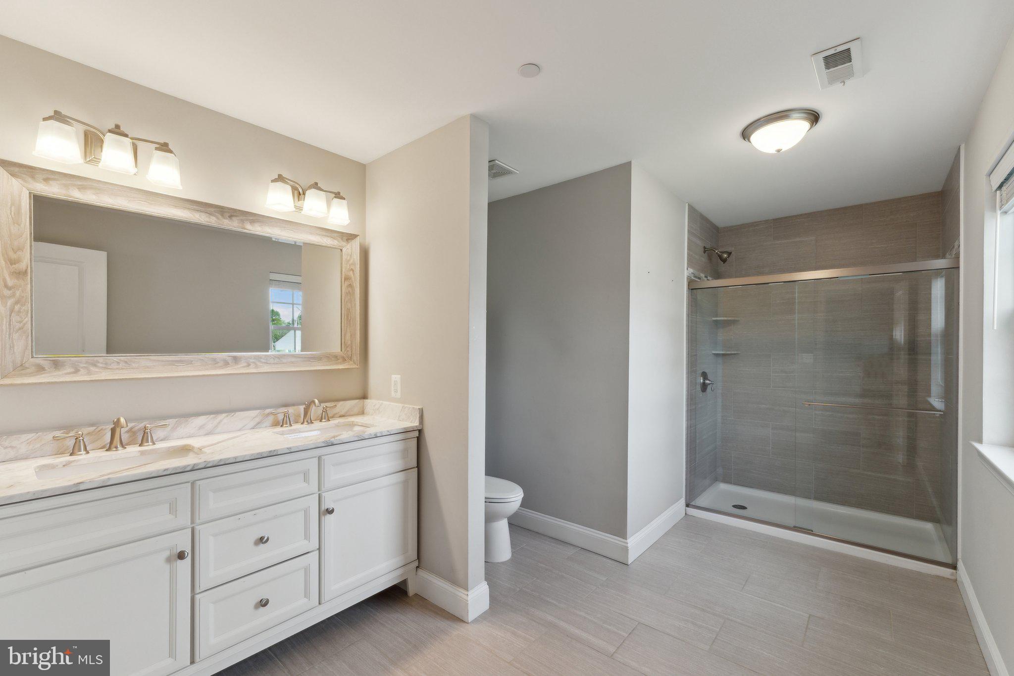 WHITE HOUSE HEIGHTS - Residential