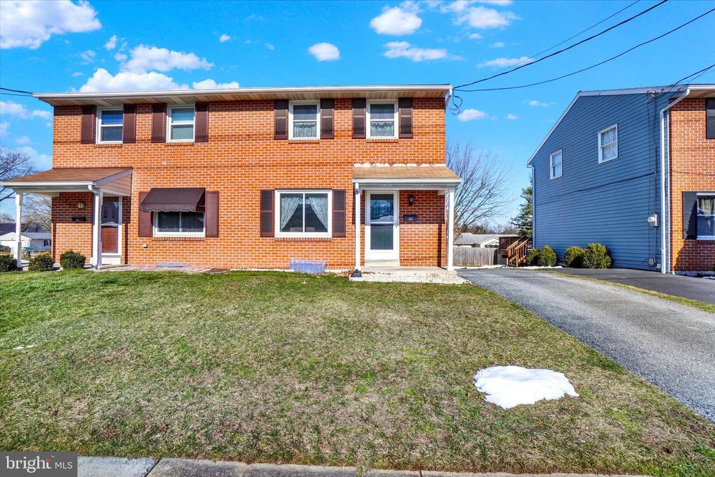 Photo of 305 E Cherry Street, Elizabethtown, PA 17022 (MLS # PALA2045488)