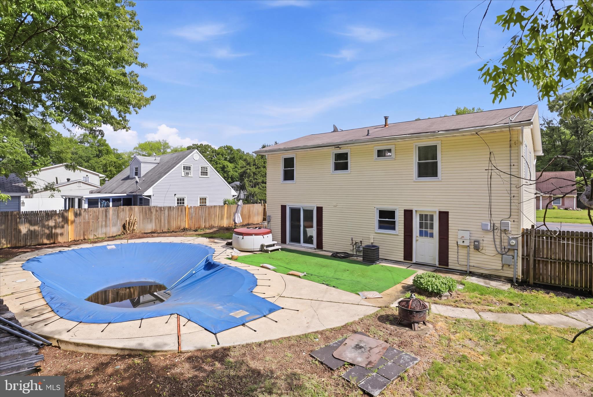 CARRINGTON - Residential