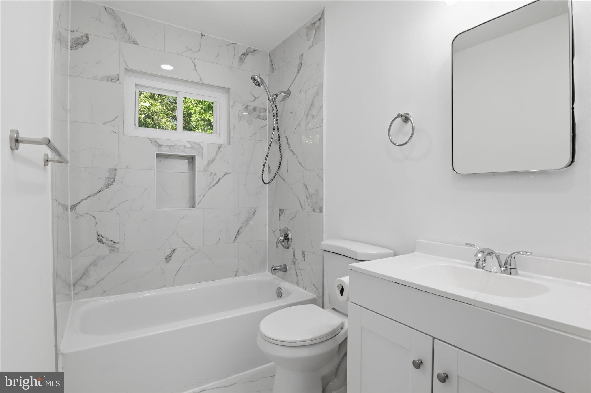 CARRINGTON - Residential