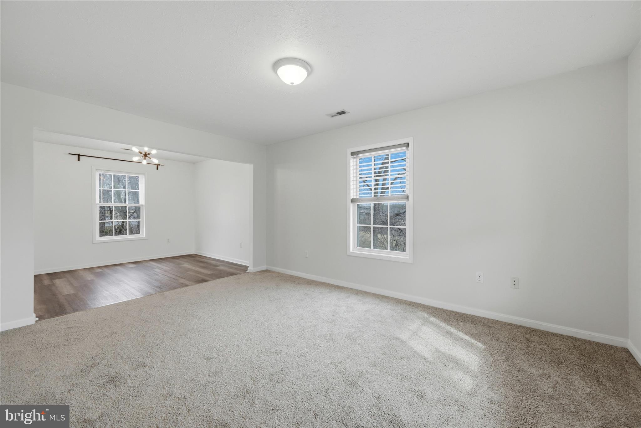 TOWN OF STRASBURG - Residential