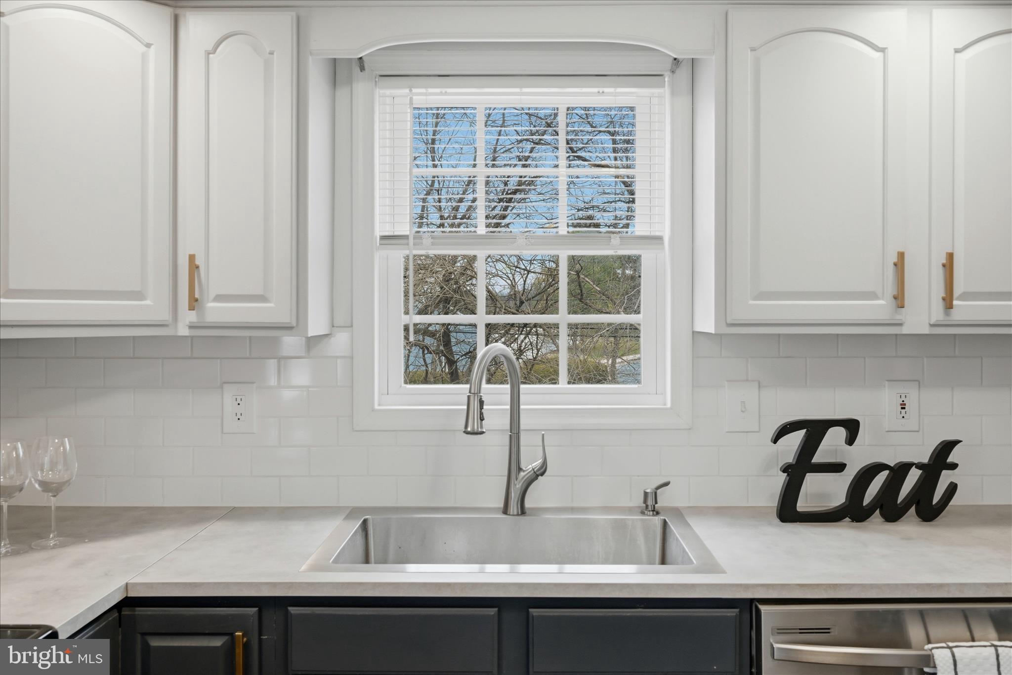 TOWN OF STRASBURG - Residential