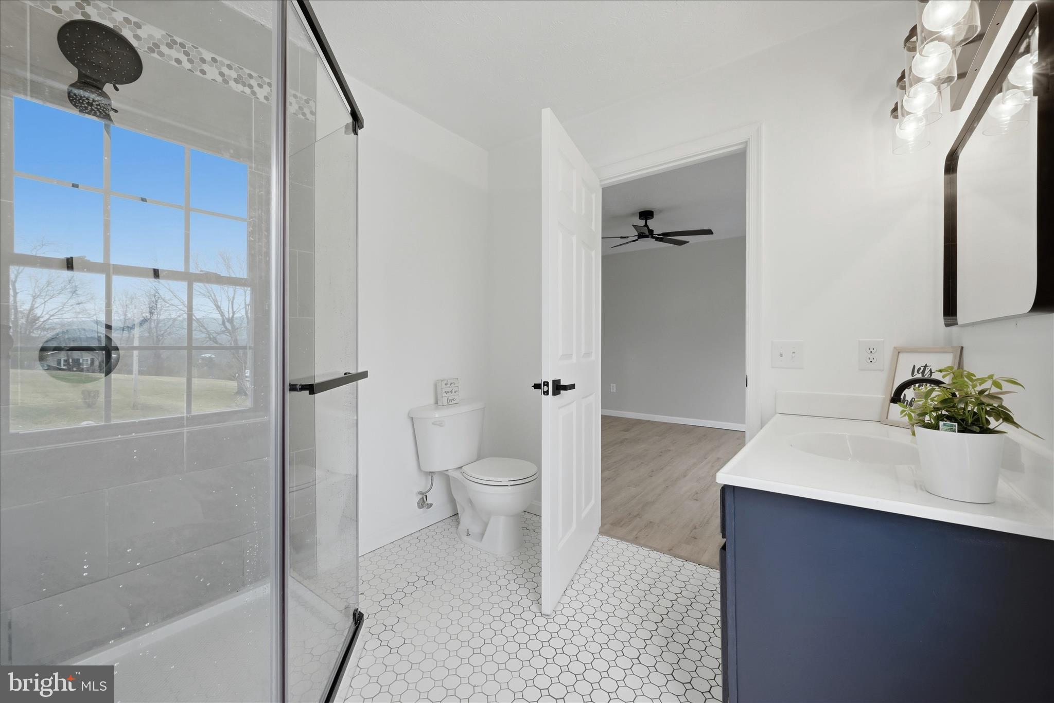 TOWN OF STRASBURG - Residential