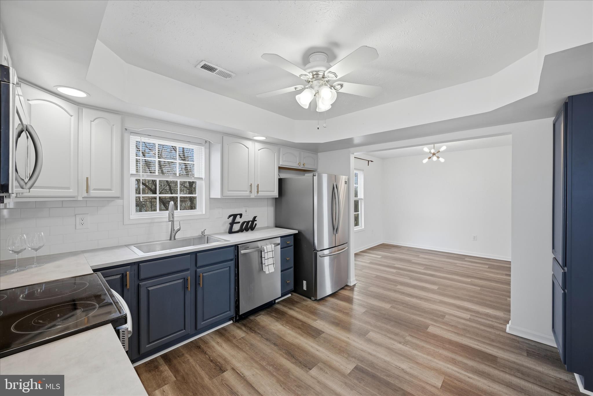 TOWN OF STRASBURG - Residential