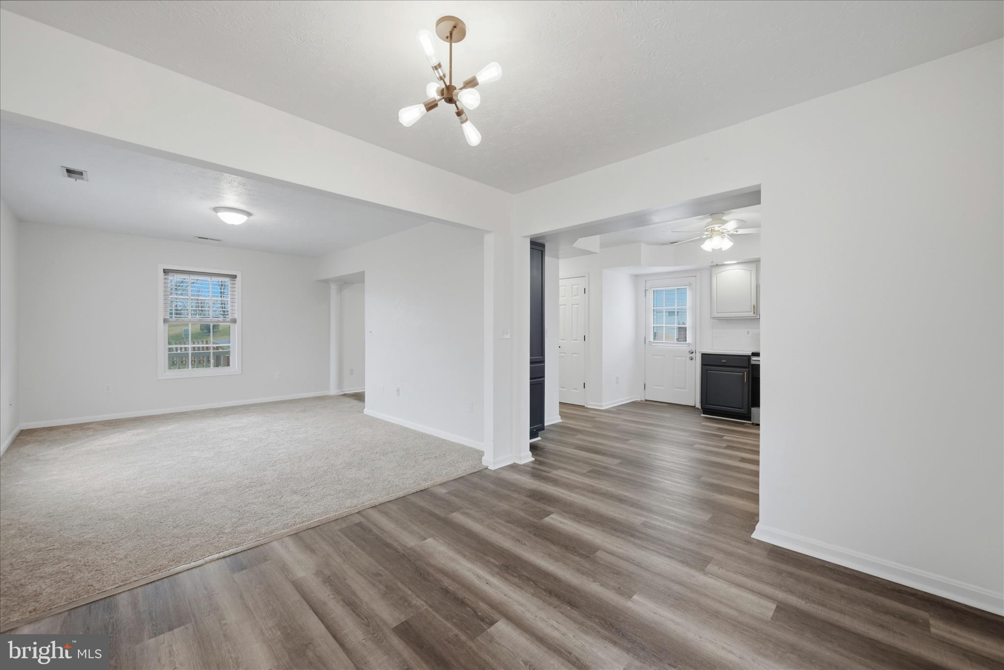 TOWN OF STRASBURG - Residential