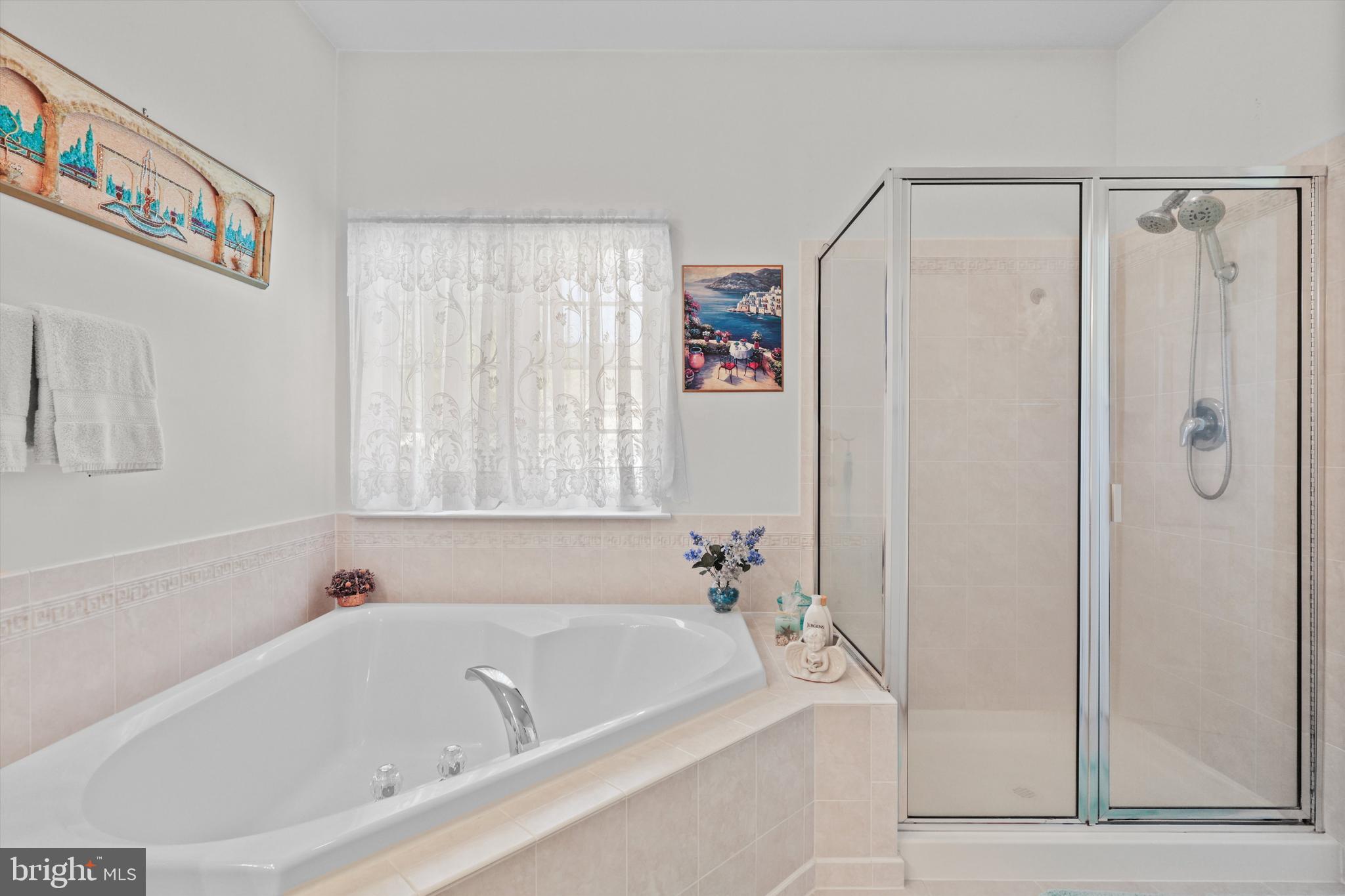 VIRGINIA HERITAGE AT LEE'S PARK - Residential