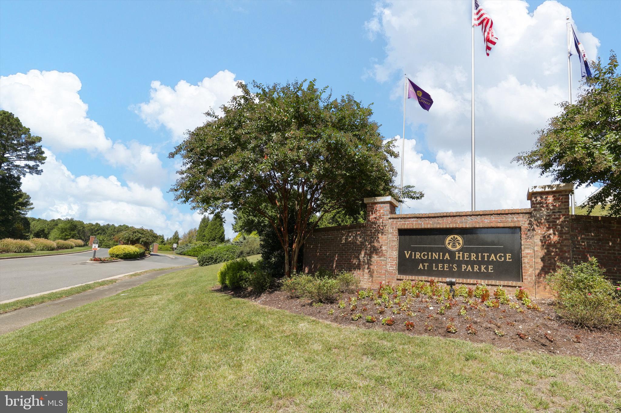 VIRGINIA HERITAGE AT LEE'S PARK - Residential