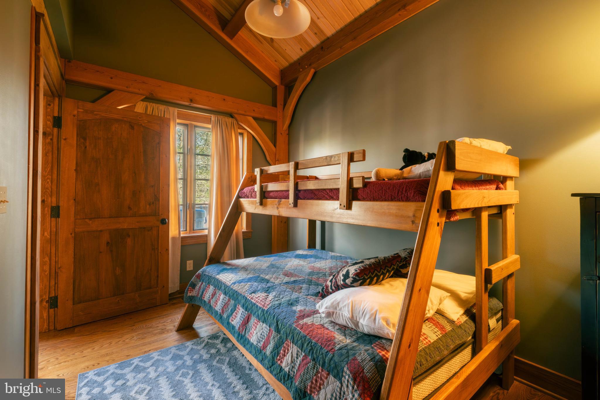 ROMAN NOSE SPA - Residential