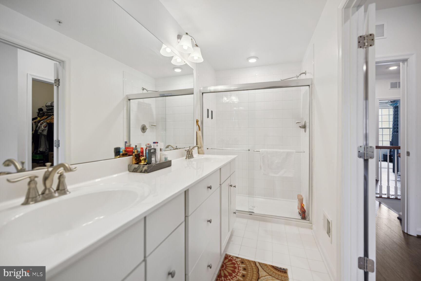 OAKDALE VILLAGE - Residential