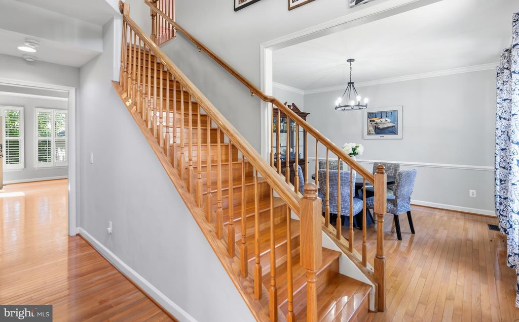 Photo of 14 Cooper Run Street, LOVETTSVILLE, VA 20180 (MLS # VALO2126926)
