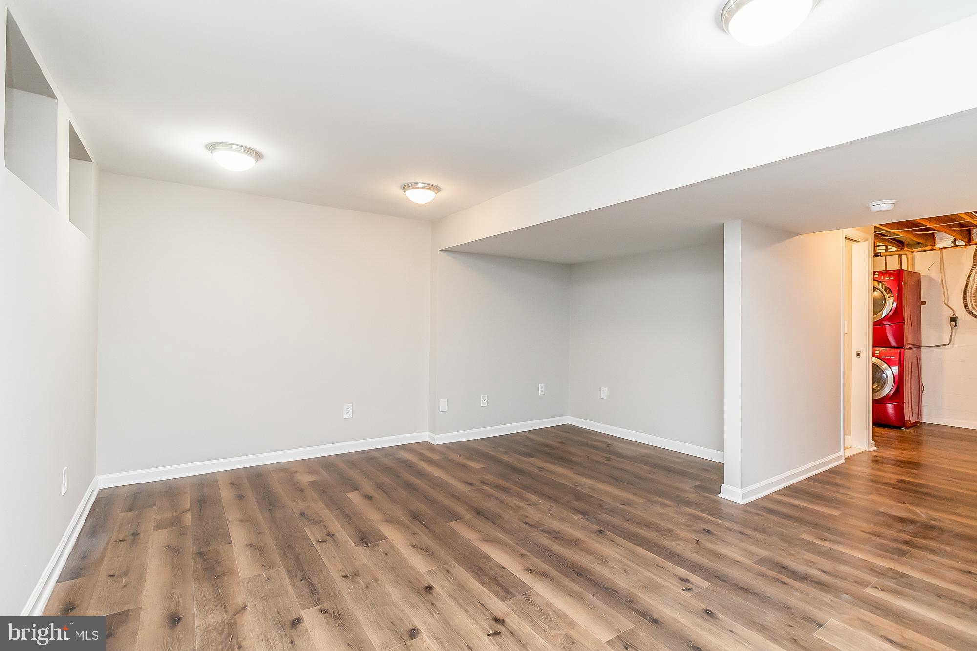 AMBERLY - Residential