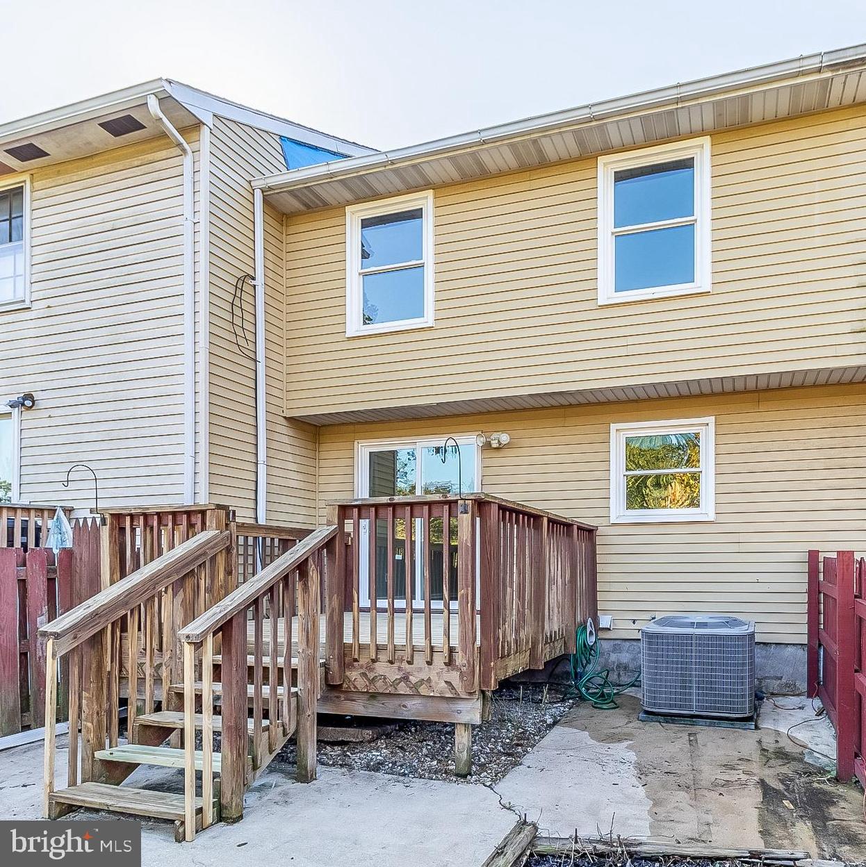 AMBERLY - Residential