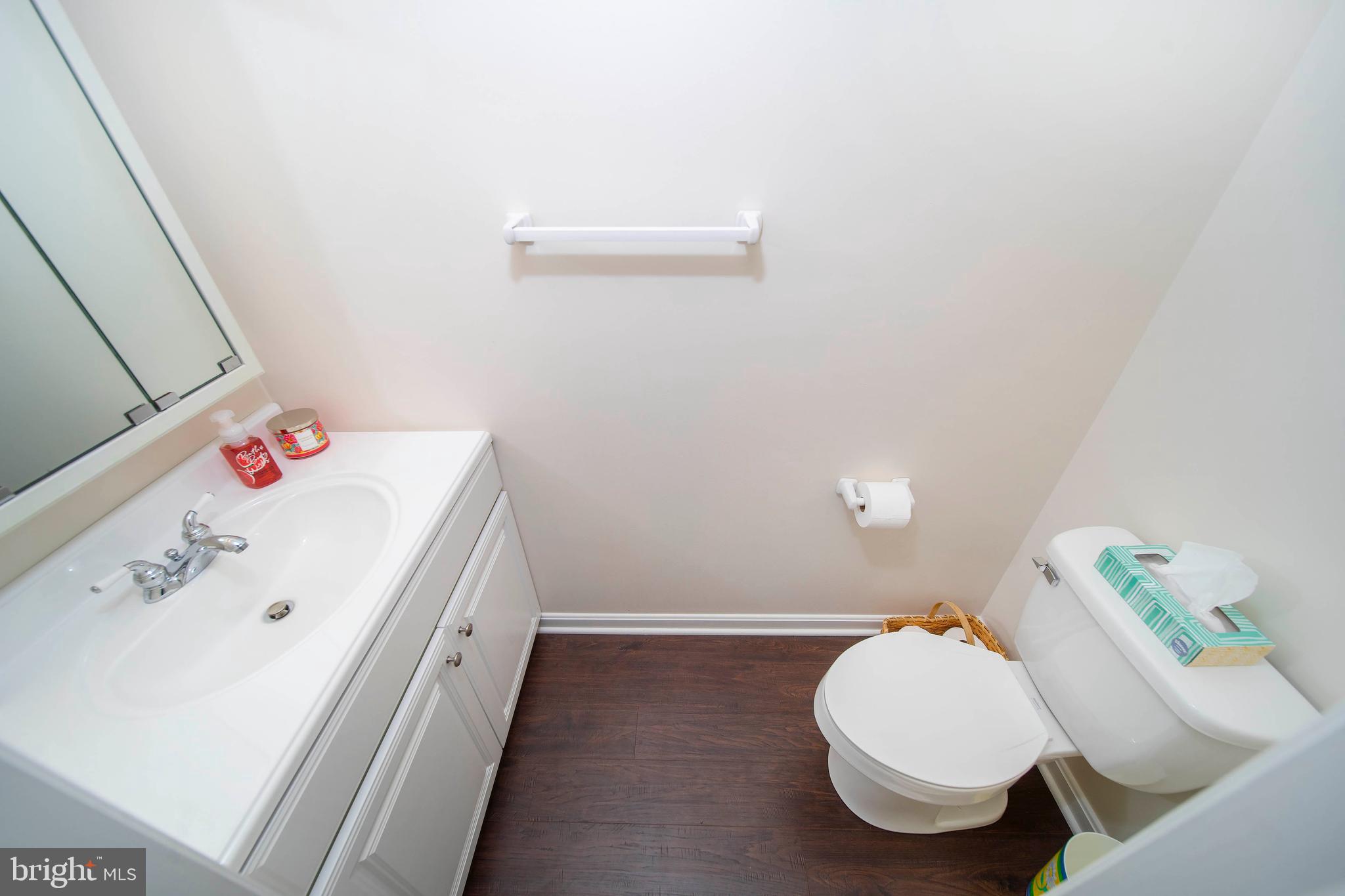 STRAWBERRY HILL - Residential