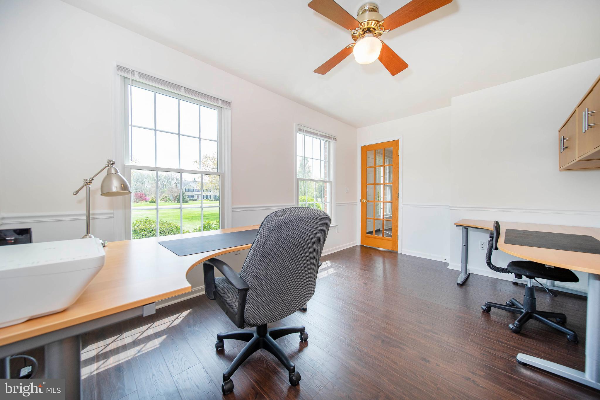 STRAWBERRY HILL - Residential