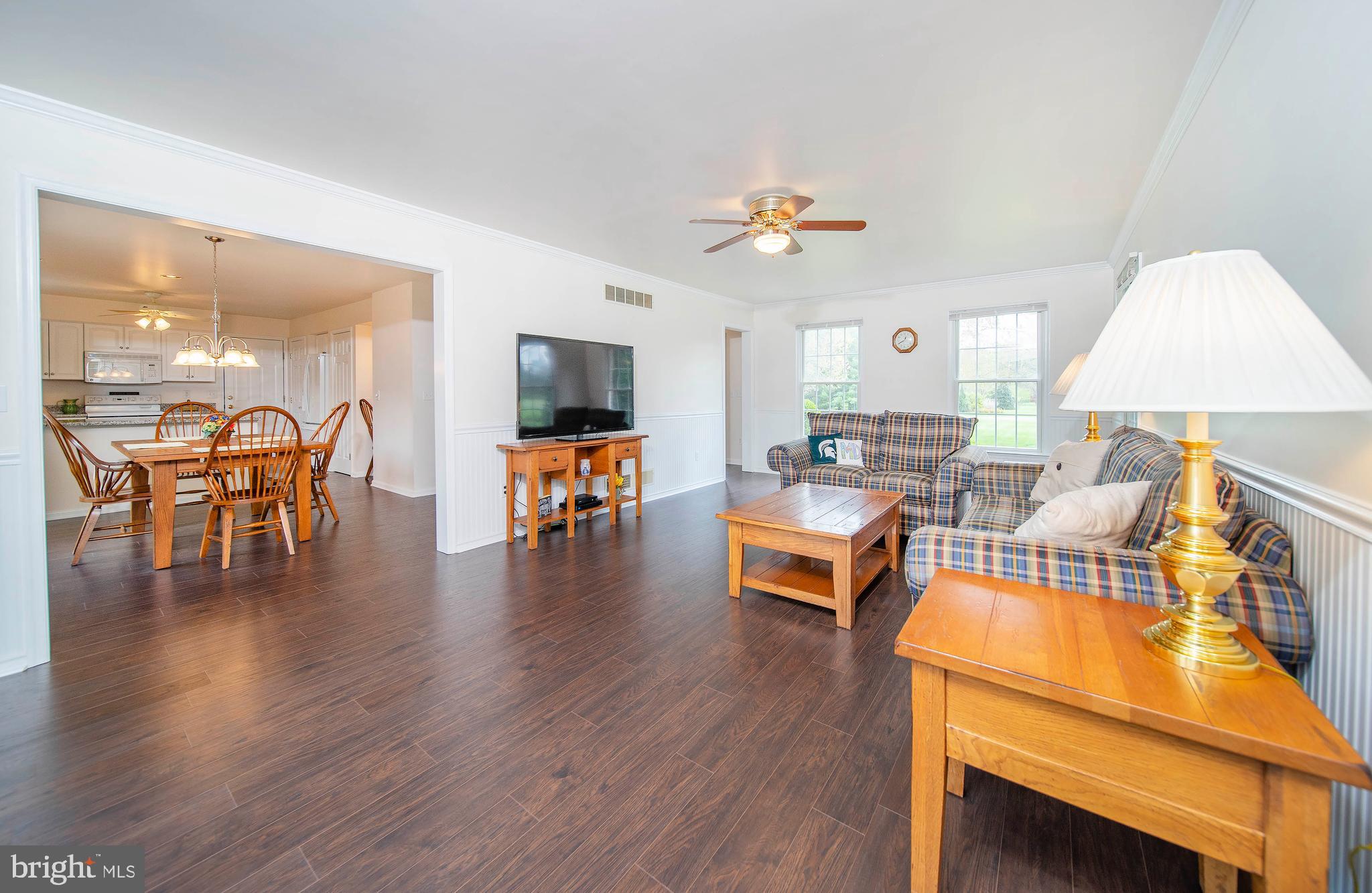 STRAWBERRY HILL - Residential