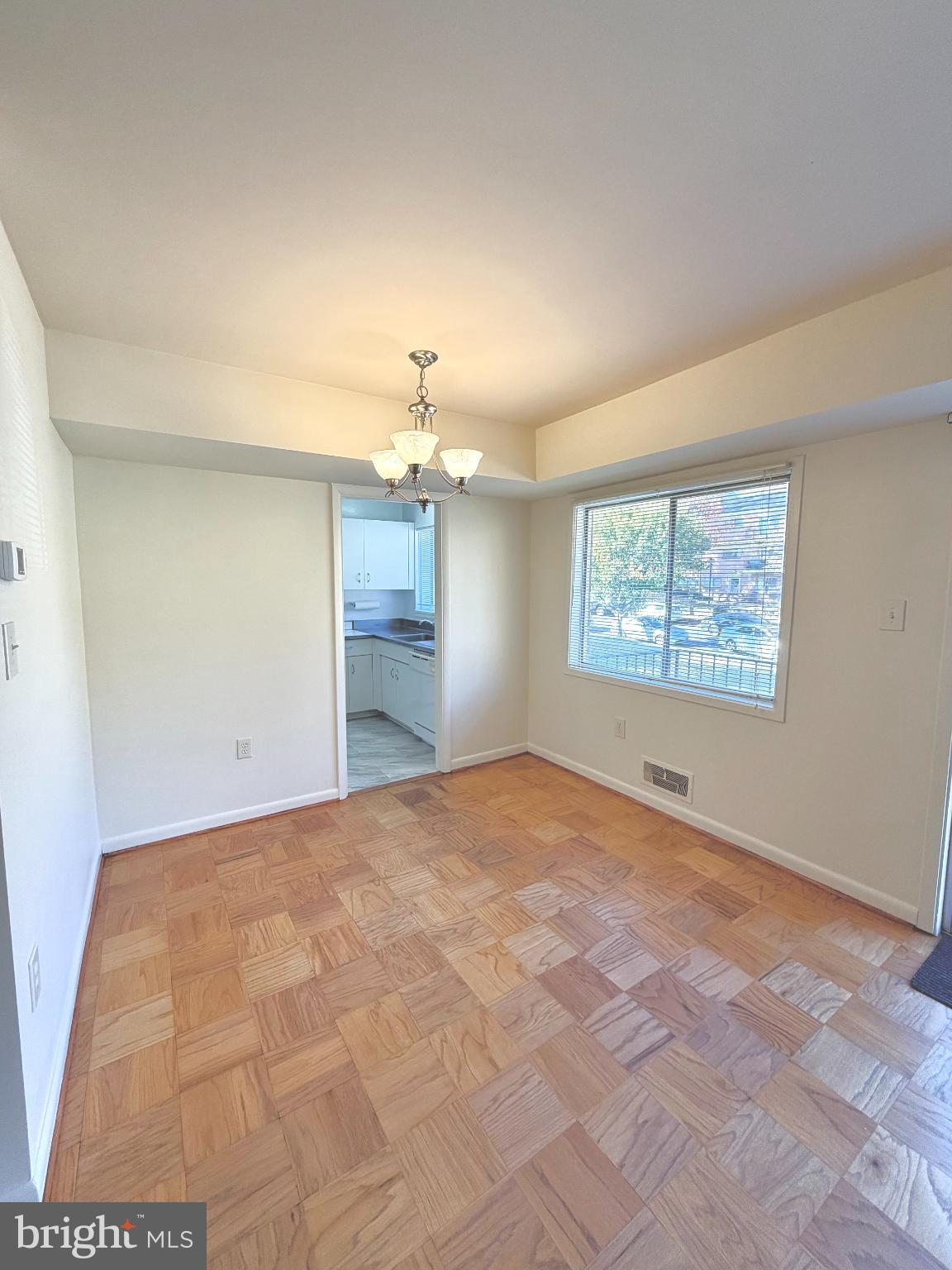 PARKSIDE CONDOMINIUMS - Residential Lease