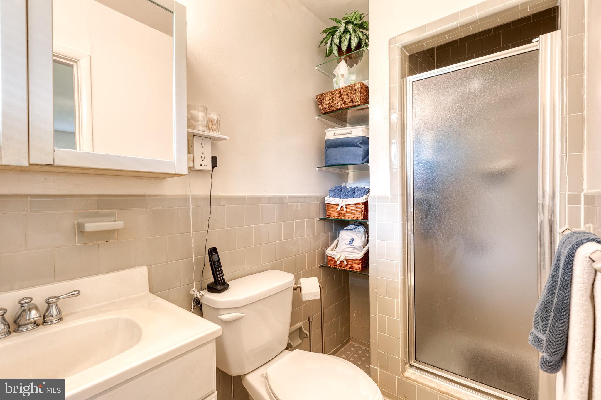 CHURCH HILL - Residential