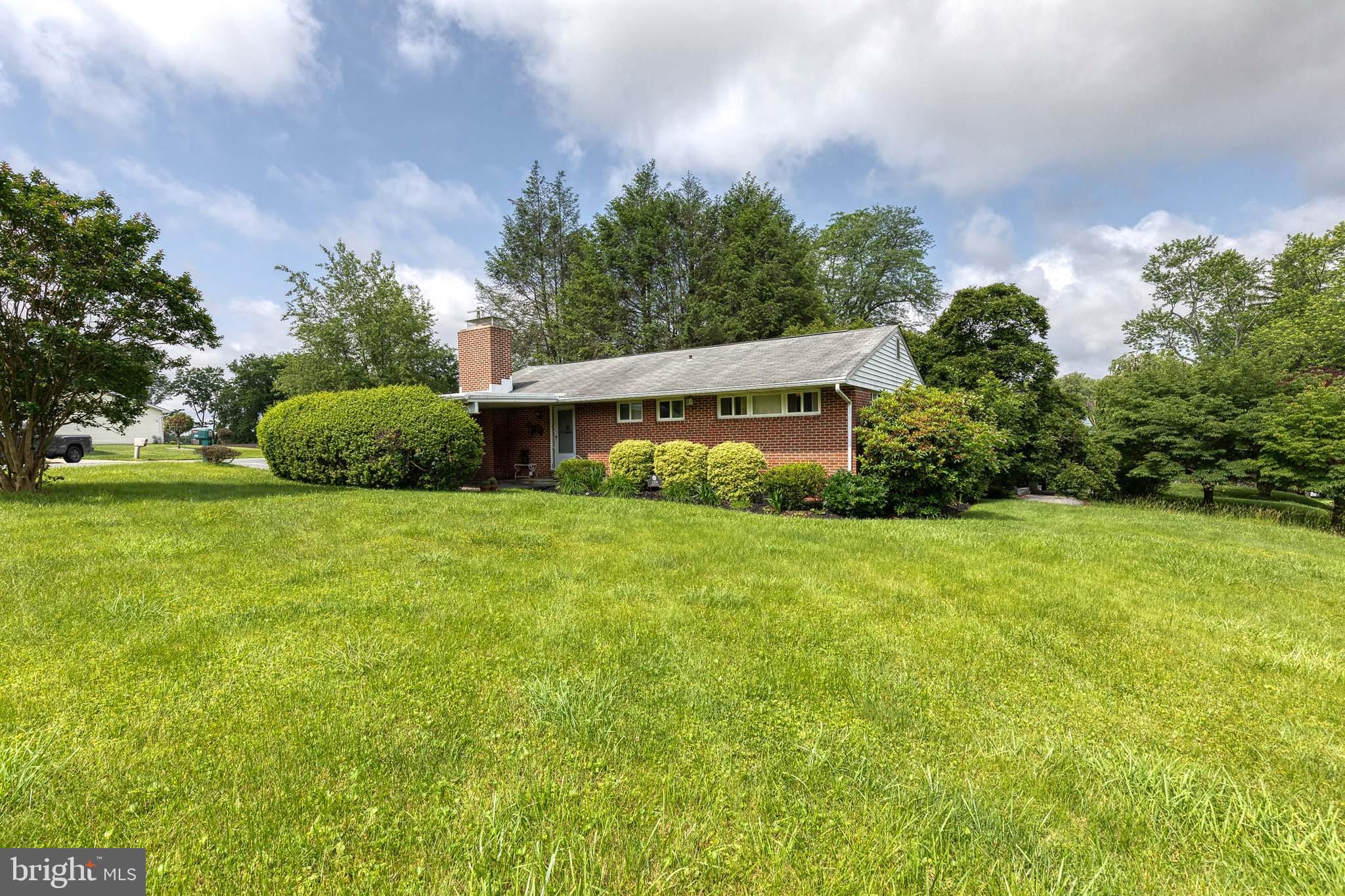 CHURCH HILL - Residential