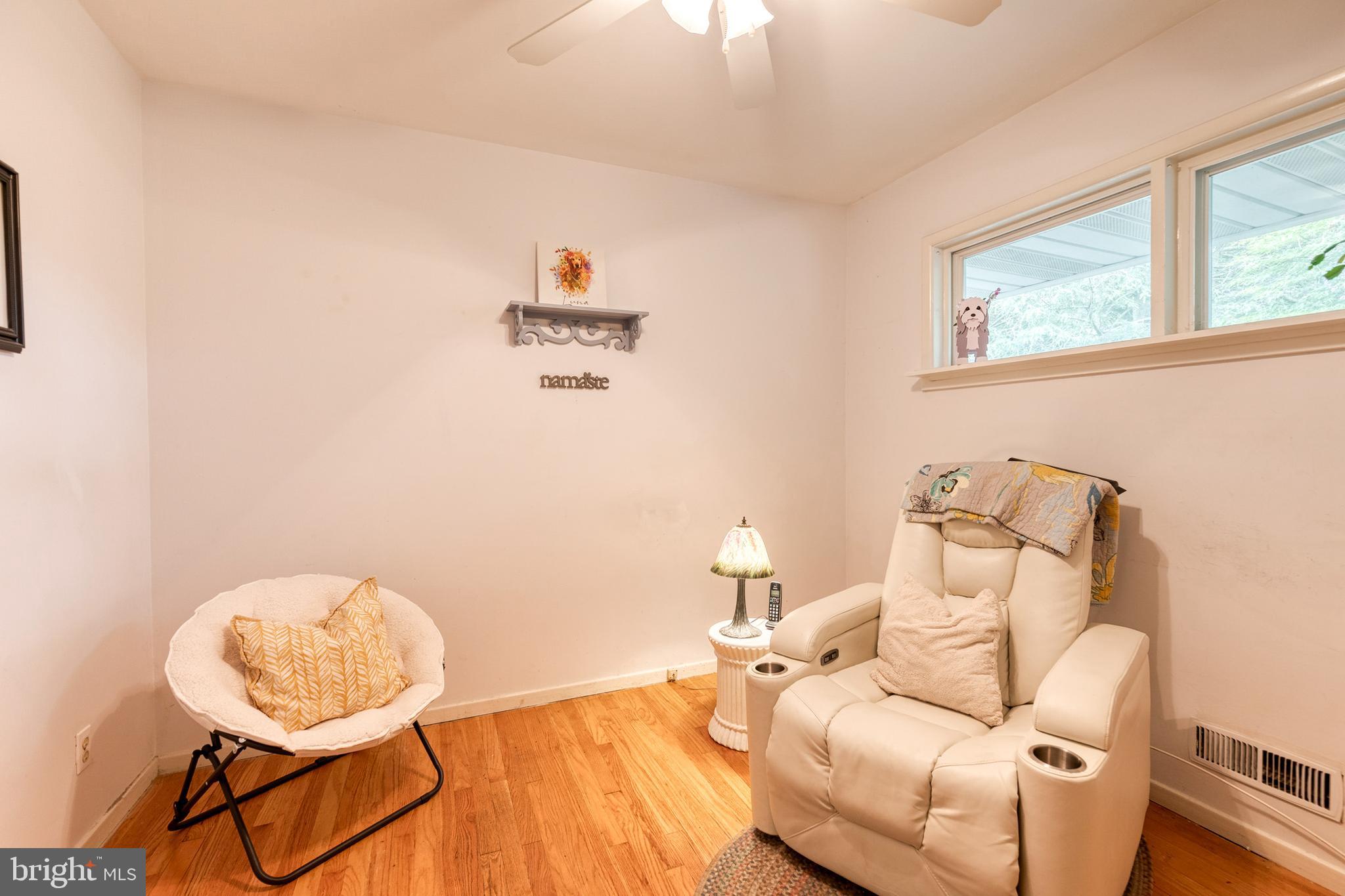 CHURCH HILL - Residential