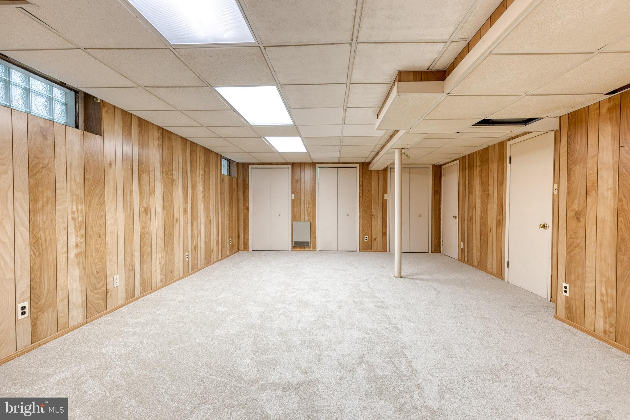 CHURCH HILL - Residential