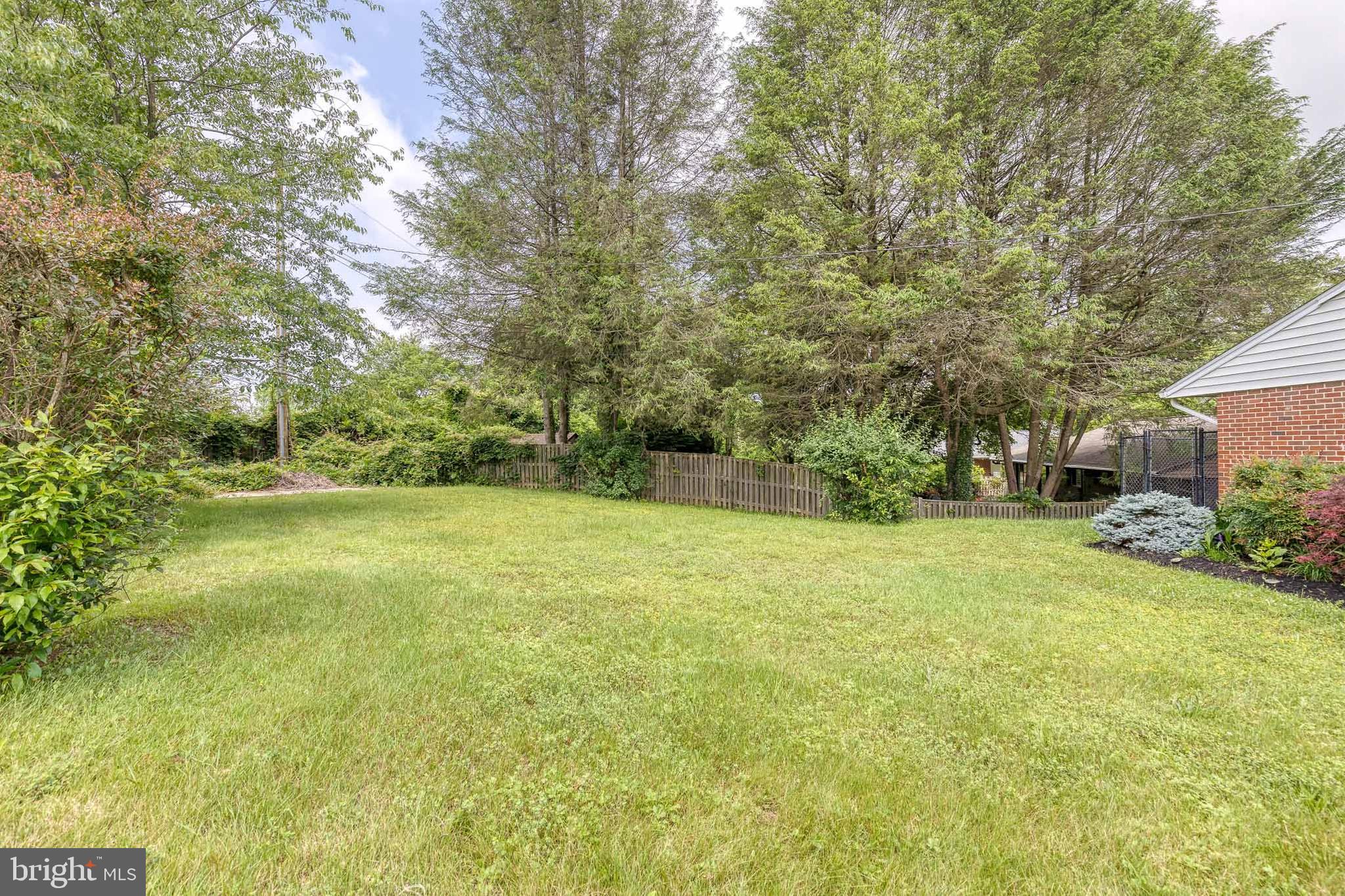 CHURCH HILL - Residential