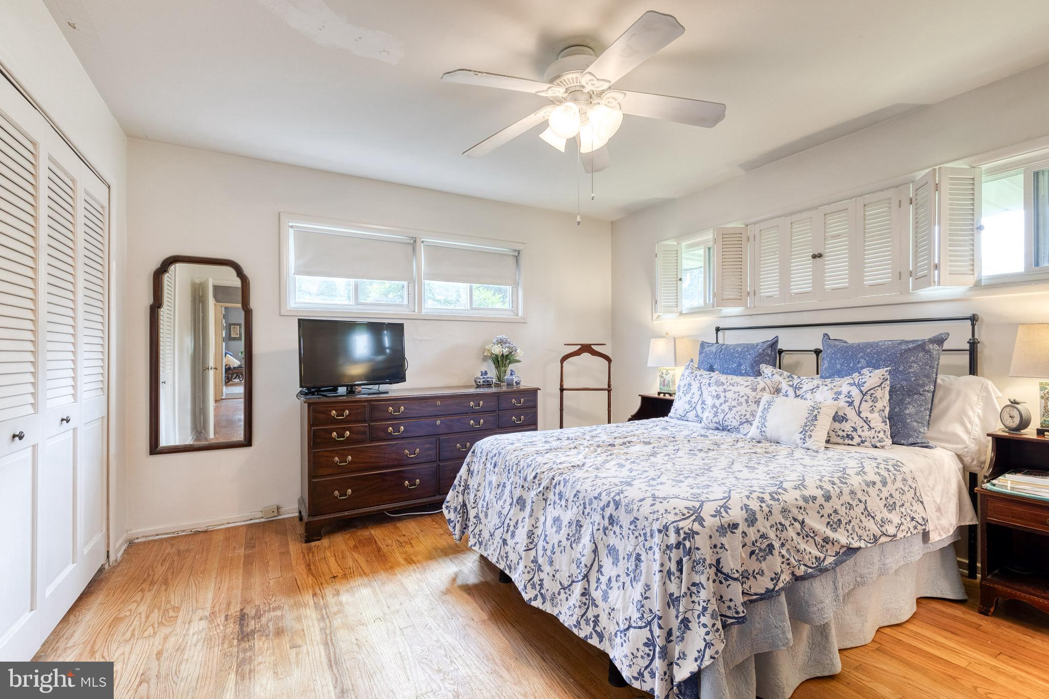 CHURCH HILL - Residential