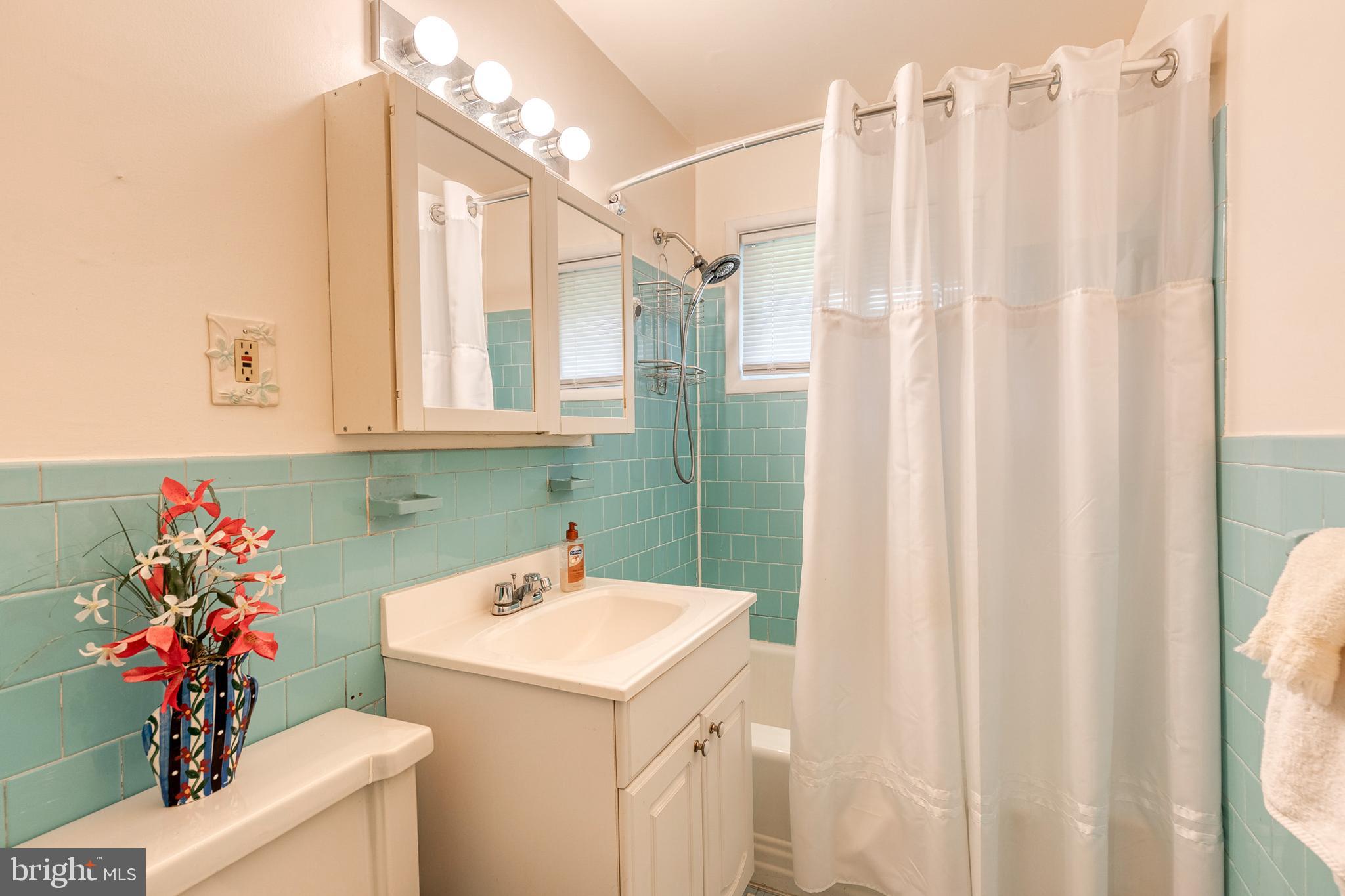 CHURCH HILL - Residential