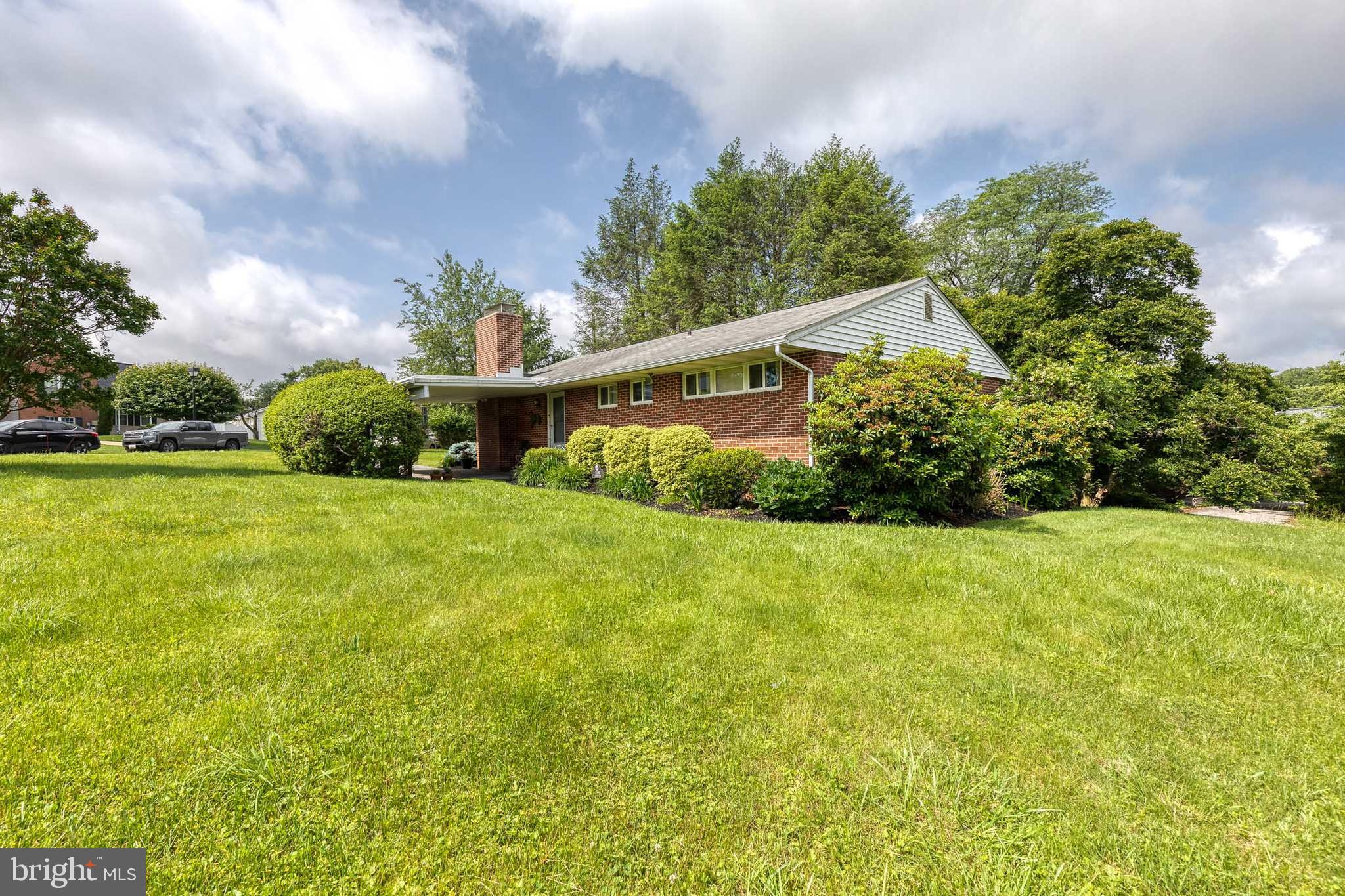 CHURCH HILL - Residential