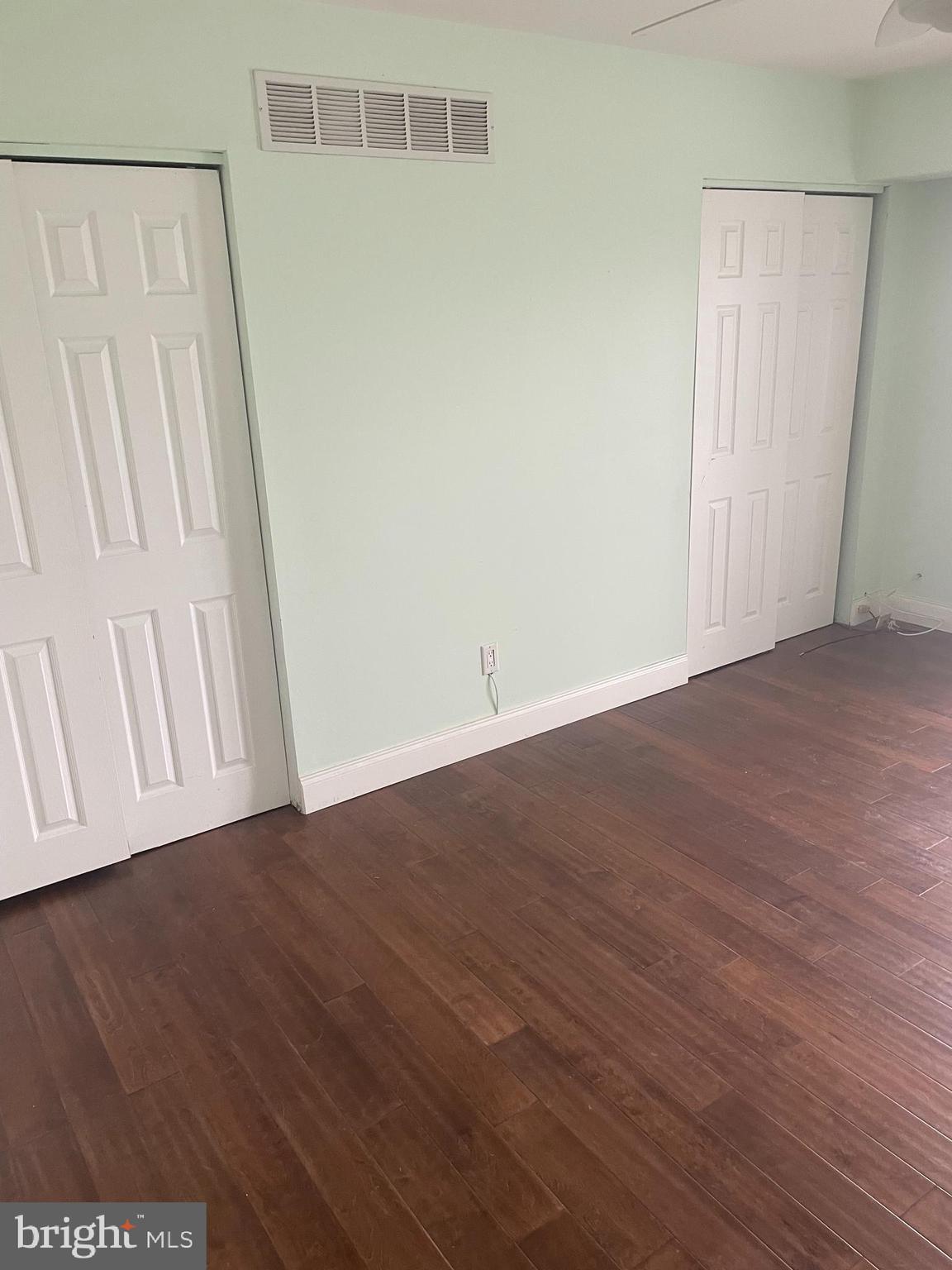 SUMMIT HOUSE - Residential