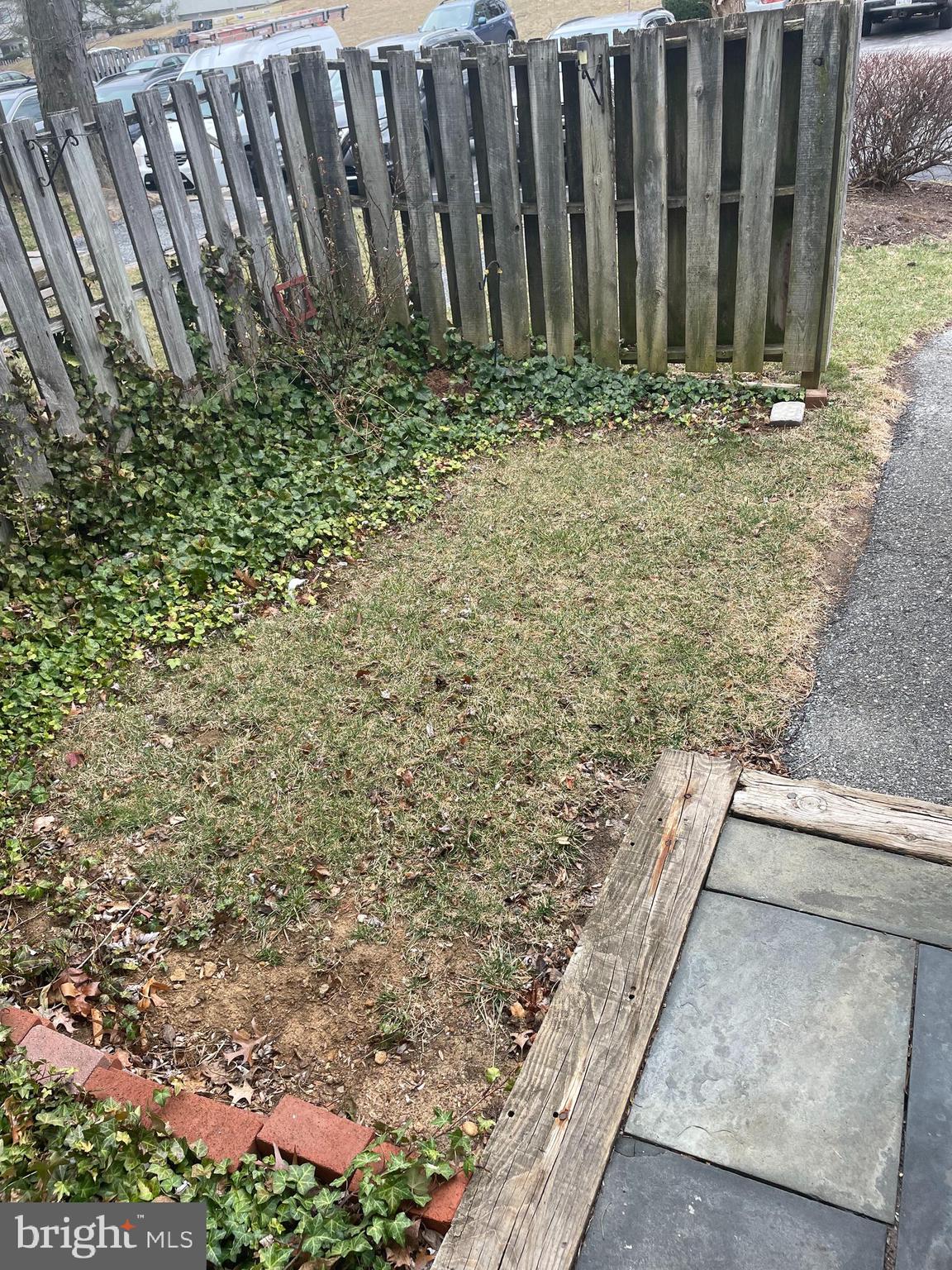 SUMMIT HOUSE - Residential