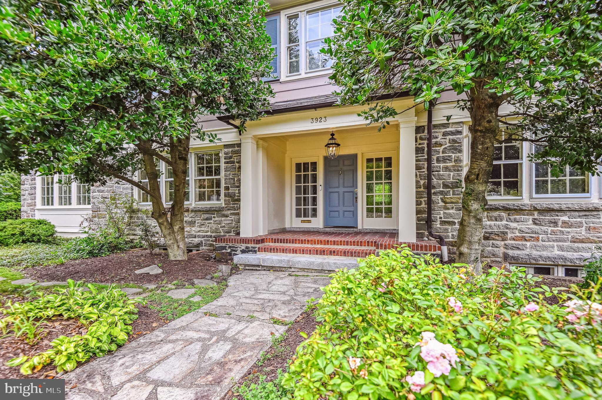 3923 JUNIPER ROAD