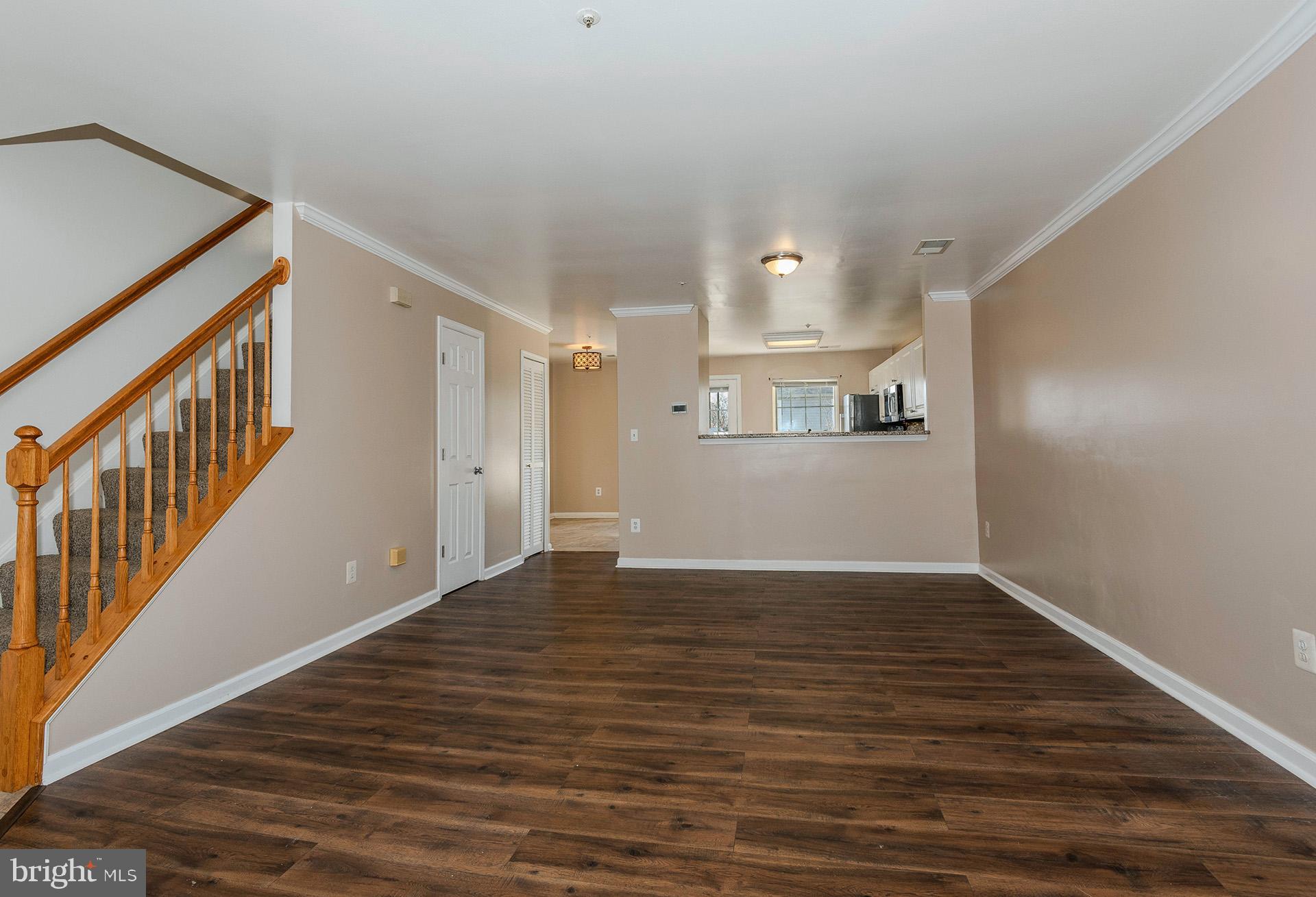 1687 FALLOWFIELD COURT