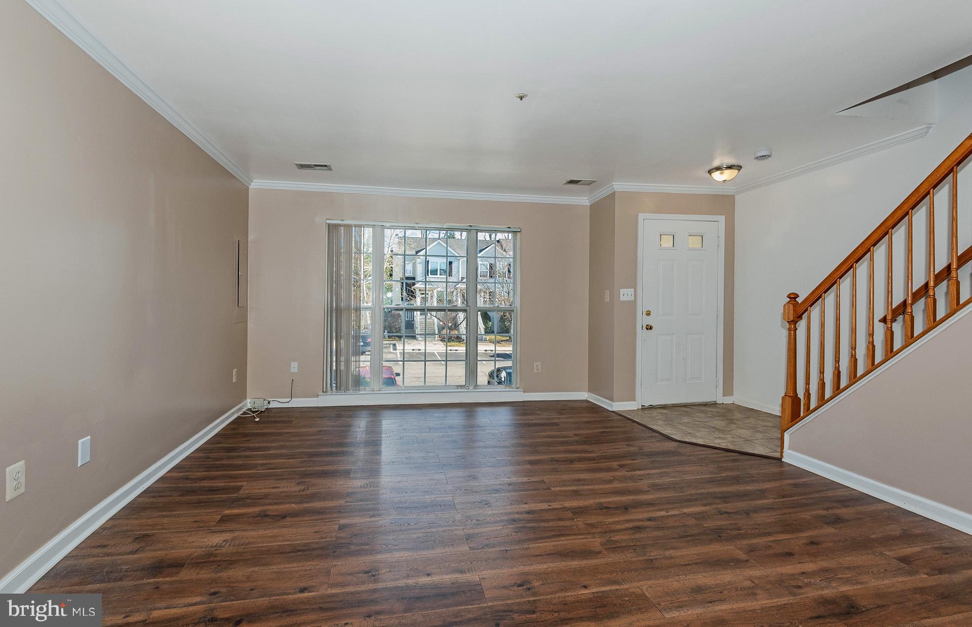 1687 FALLOWFIELD COURT